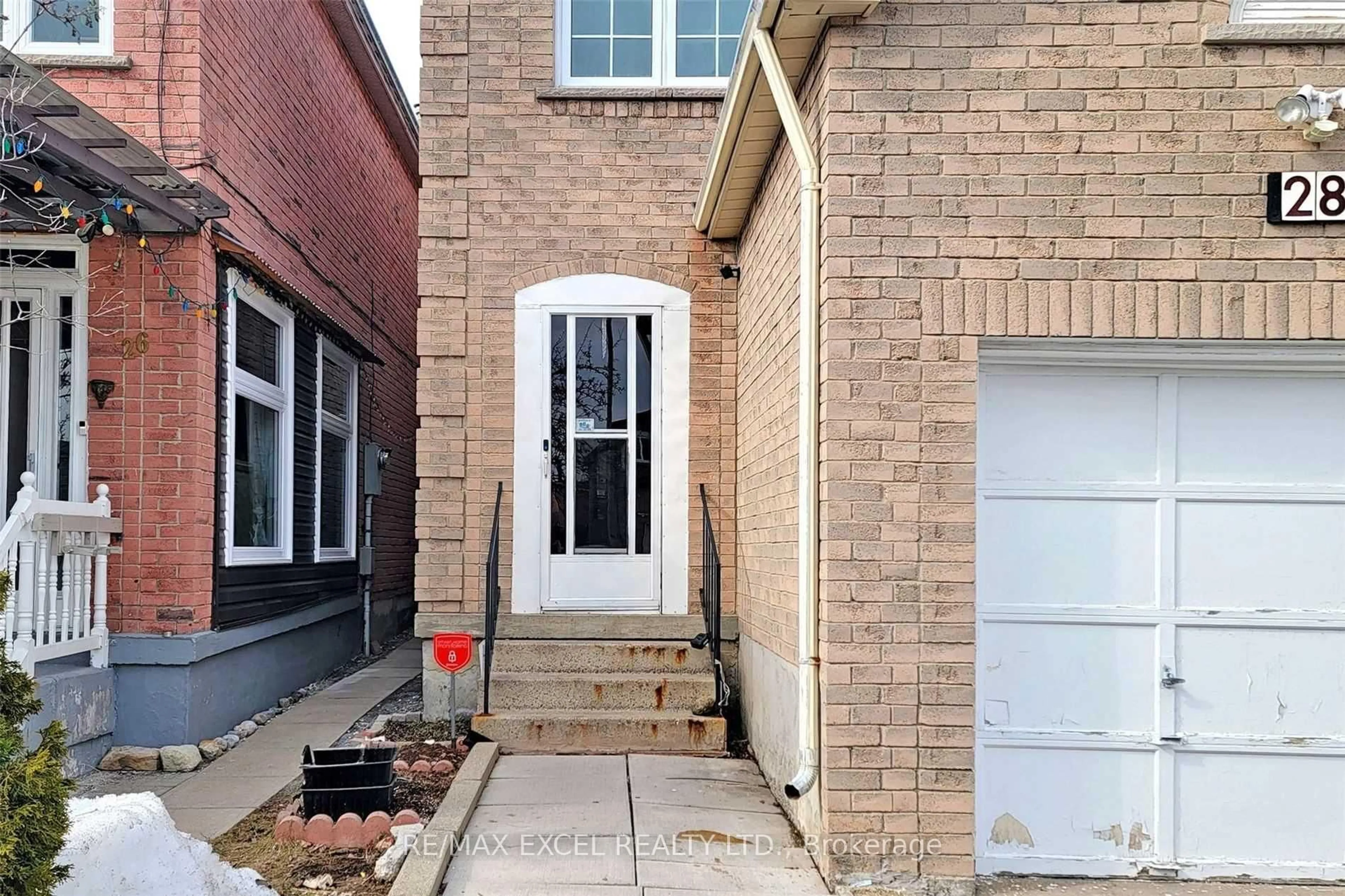 Home with brick exterior material, street for 28 Karen Miles Cres, Markham Ontario L3S 1Z6
