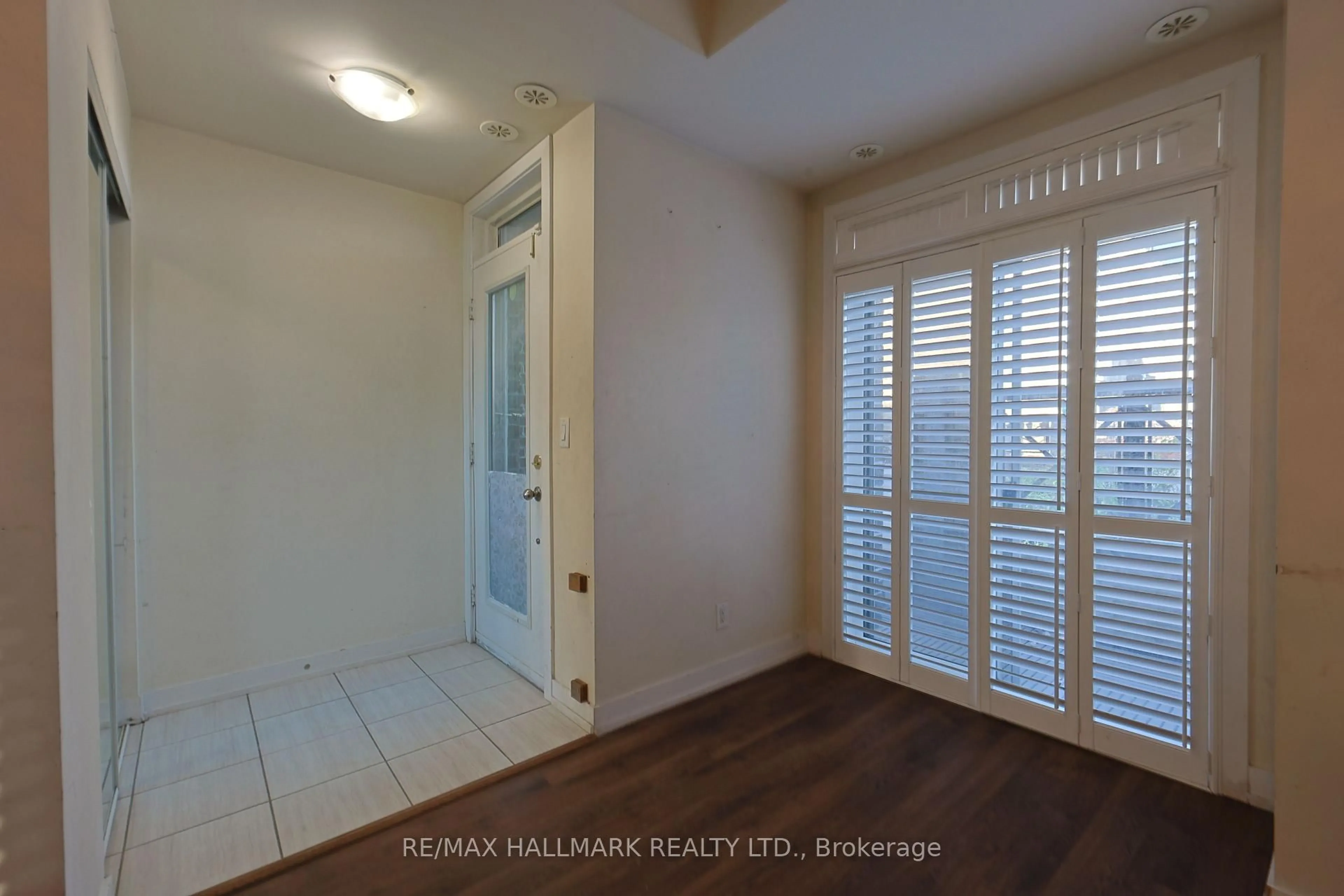 Unknown for 50 Dunsheath Way #609, Markham Ontario L6B 1N3