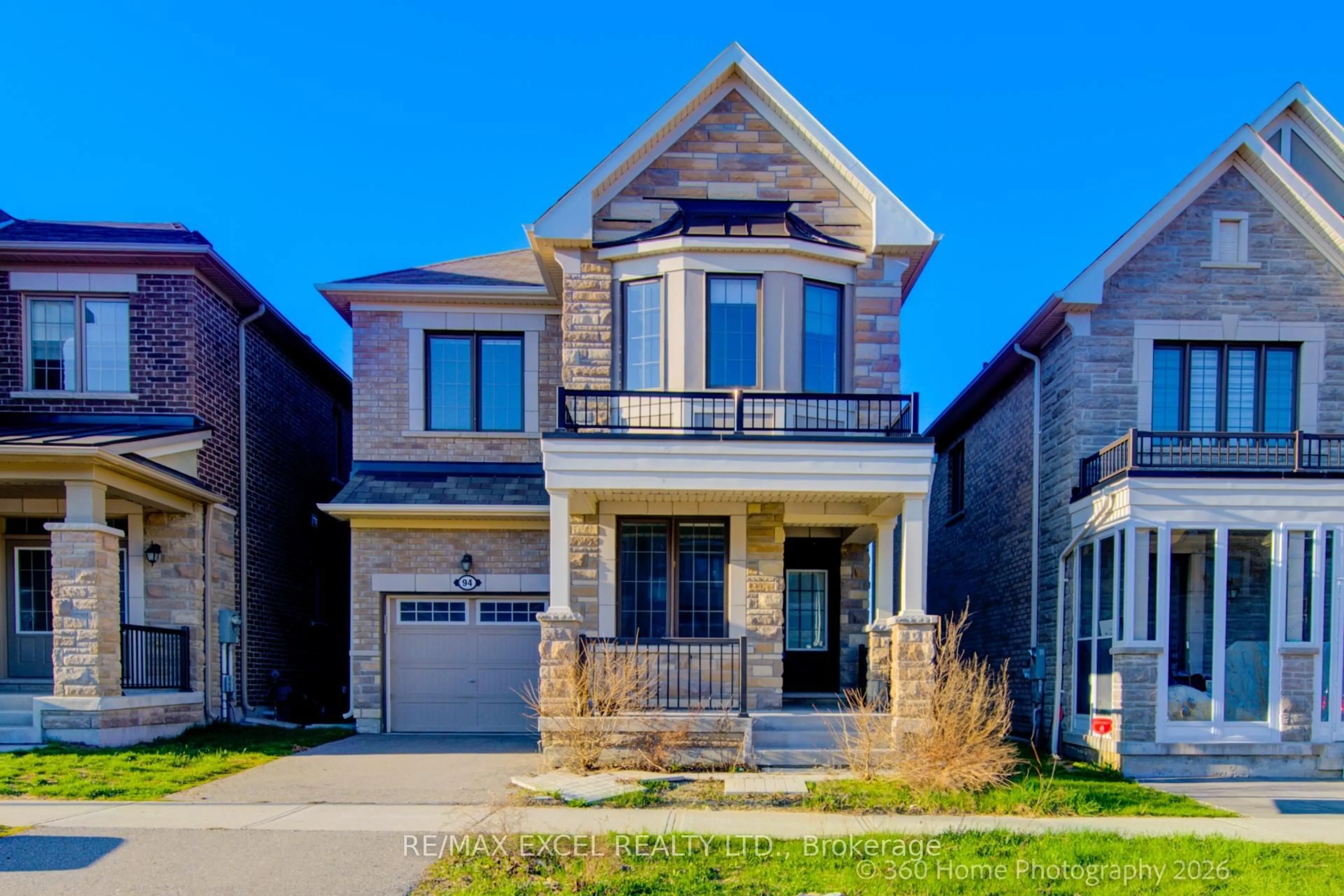 Home with brick exterior material, street for 94 Hartney Dr, Richmond Hill Ontario L4S 0K6