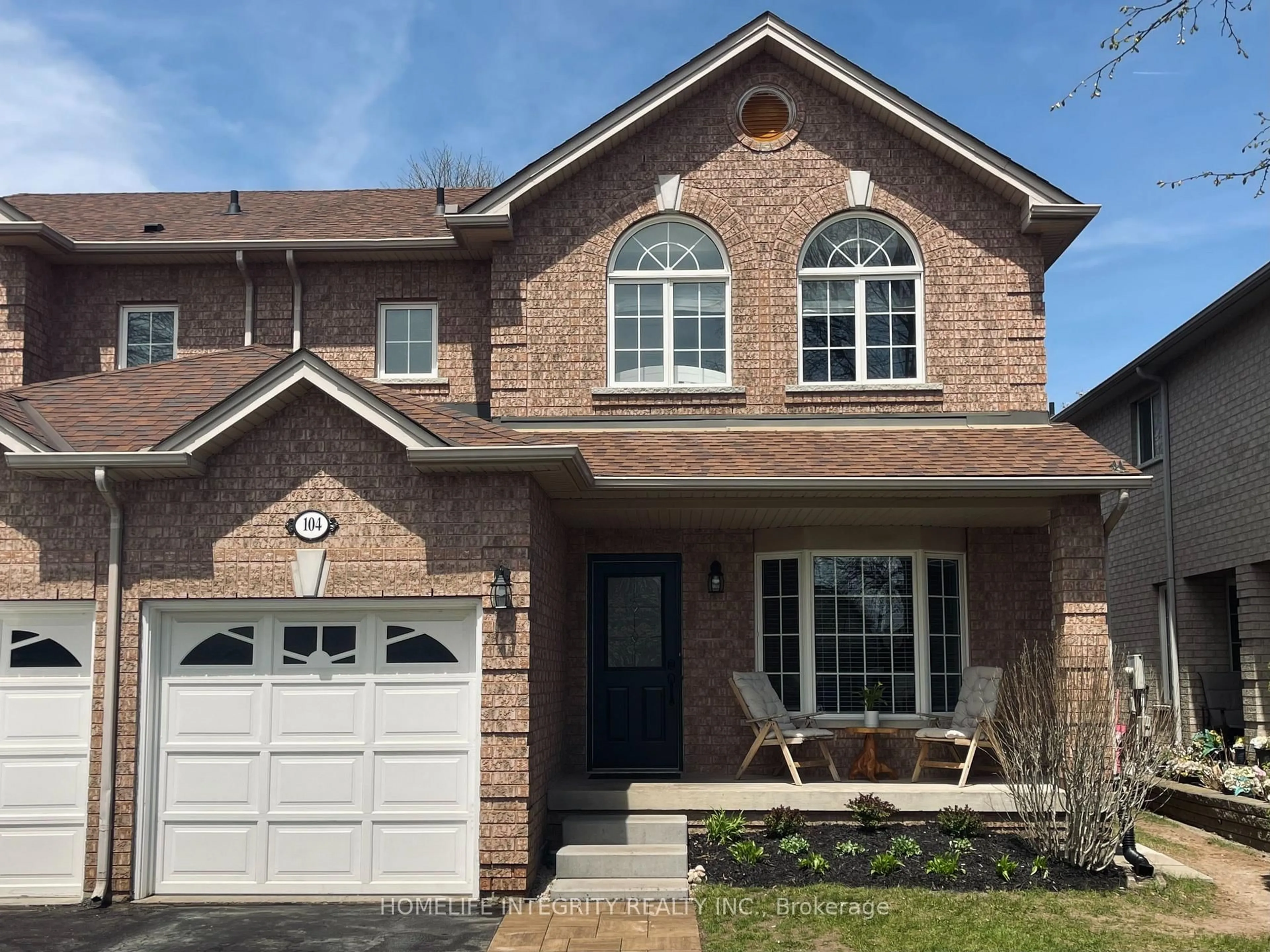 Home with brick exterior material, street for 104 Henderson Cres, New Tecumseth Ontario L9R 1Y5