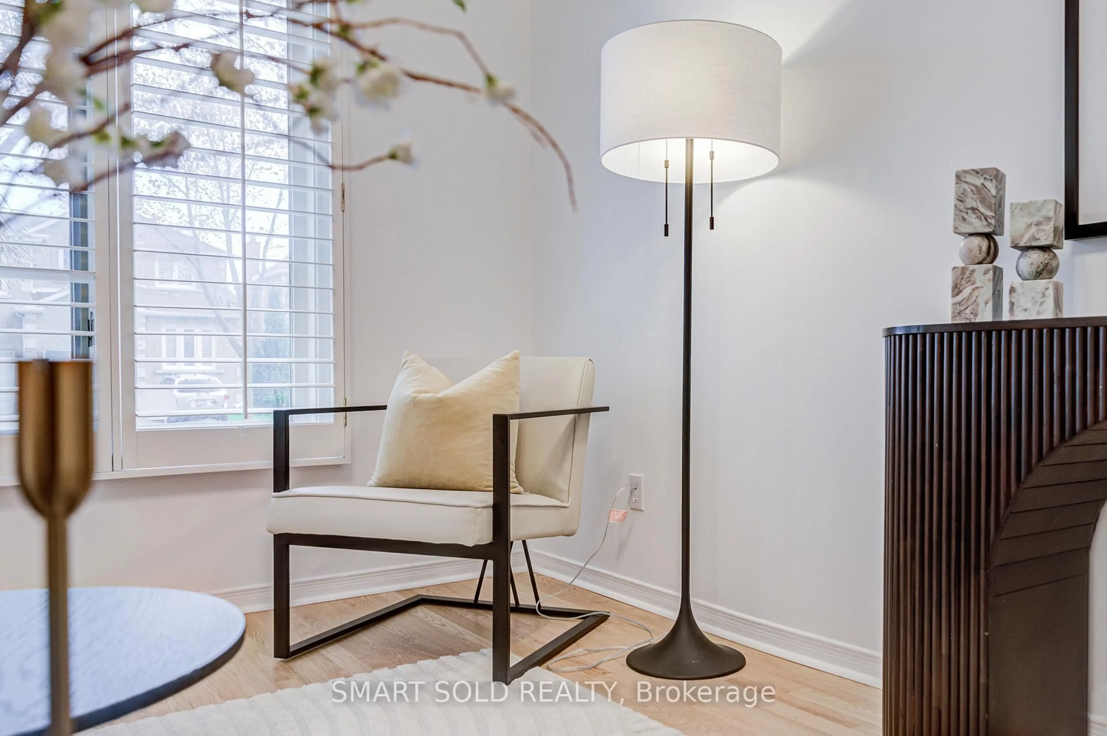 Unknown for 123 Thornway Ave, Vaughan Ontario L4J 7Z3