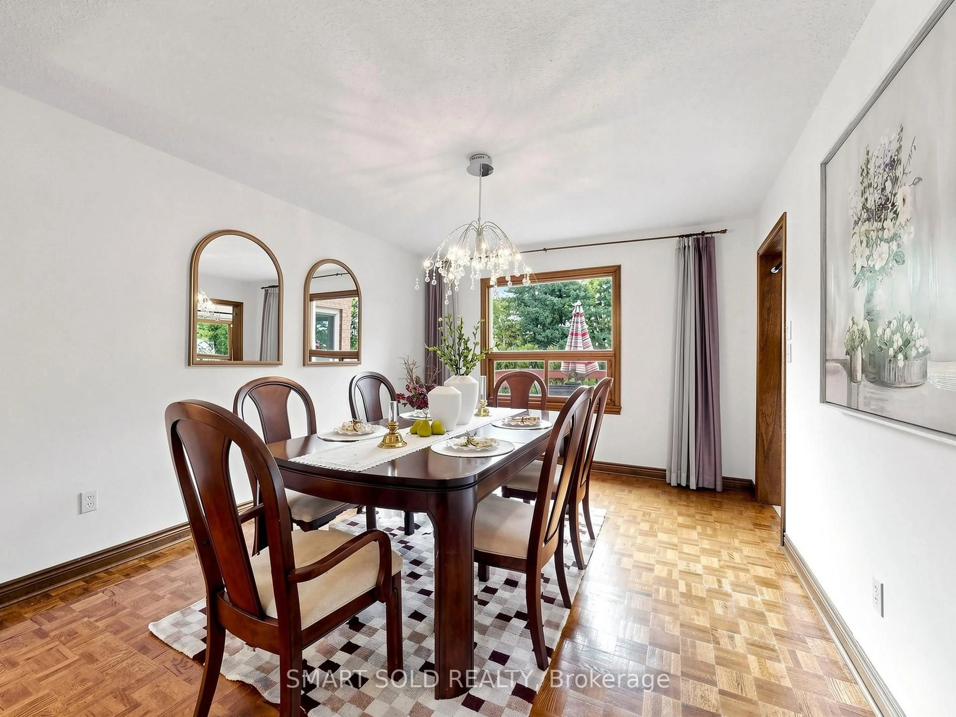 Dining room, unknown for 14 Marchwood Cres, Richmond Hill Ontario L4C 8M7