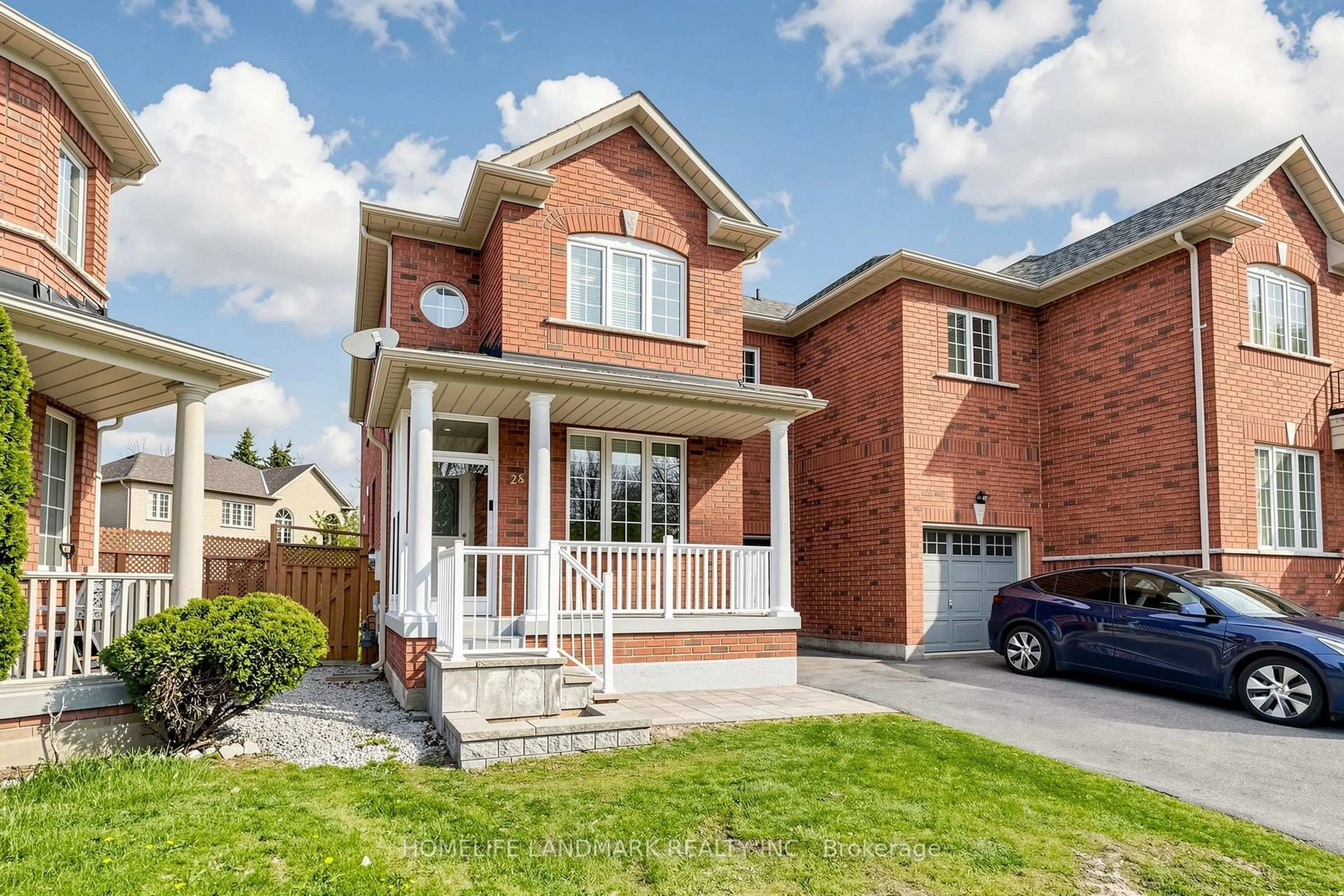 Home with brick exterior material, street for 28 Summer Mist Cres, Markham Ontario L6C 2H6