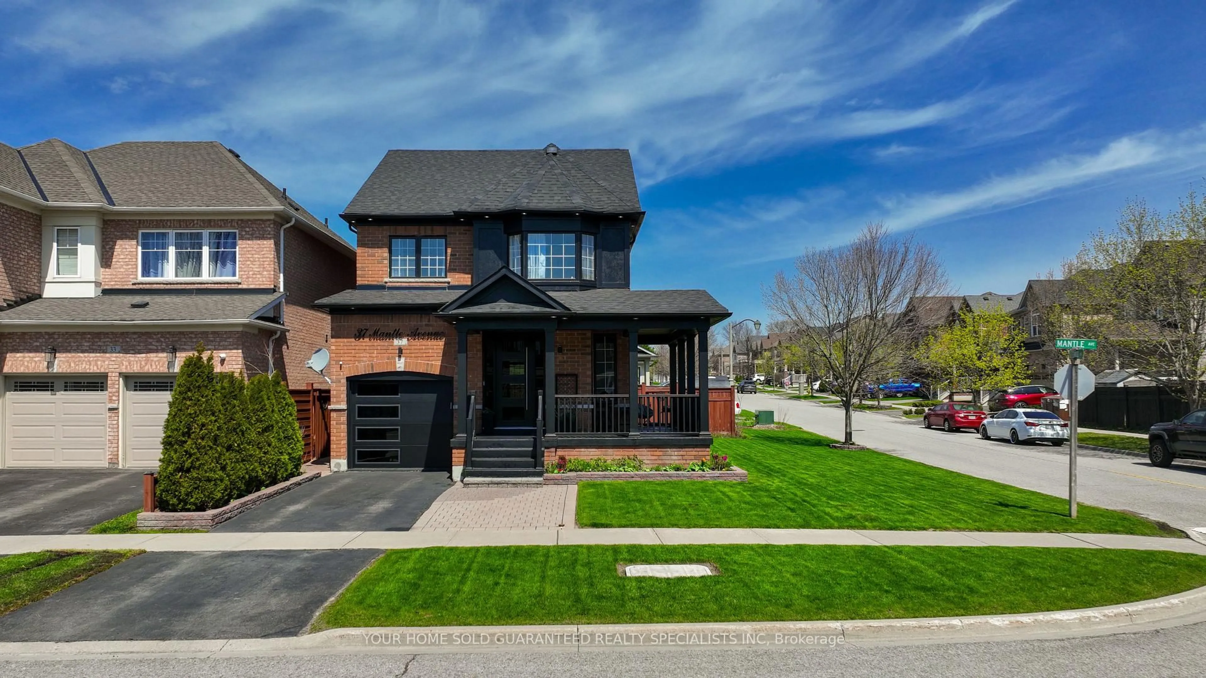 Home with brick exterior material, street for 37 Mantle Ave, Whitchurch-Stouffville Ontario L4A 0M7