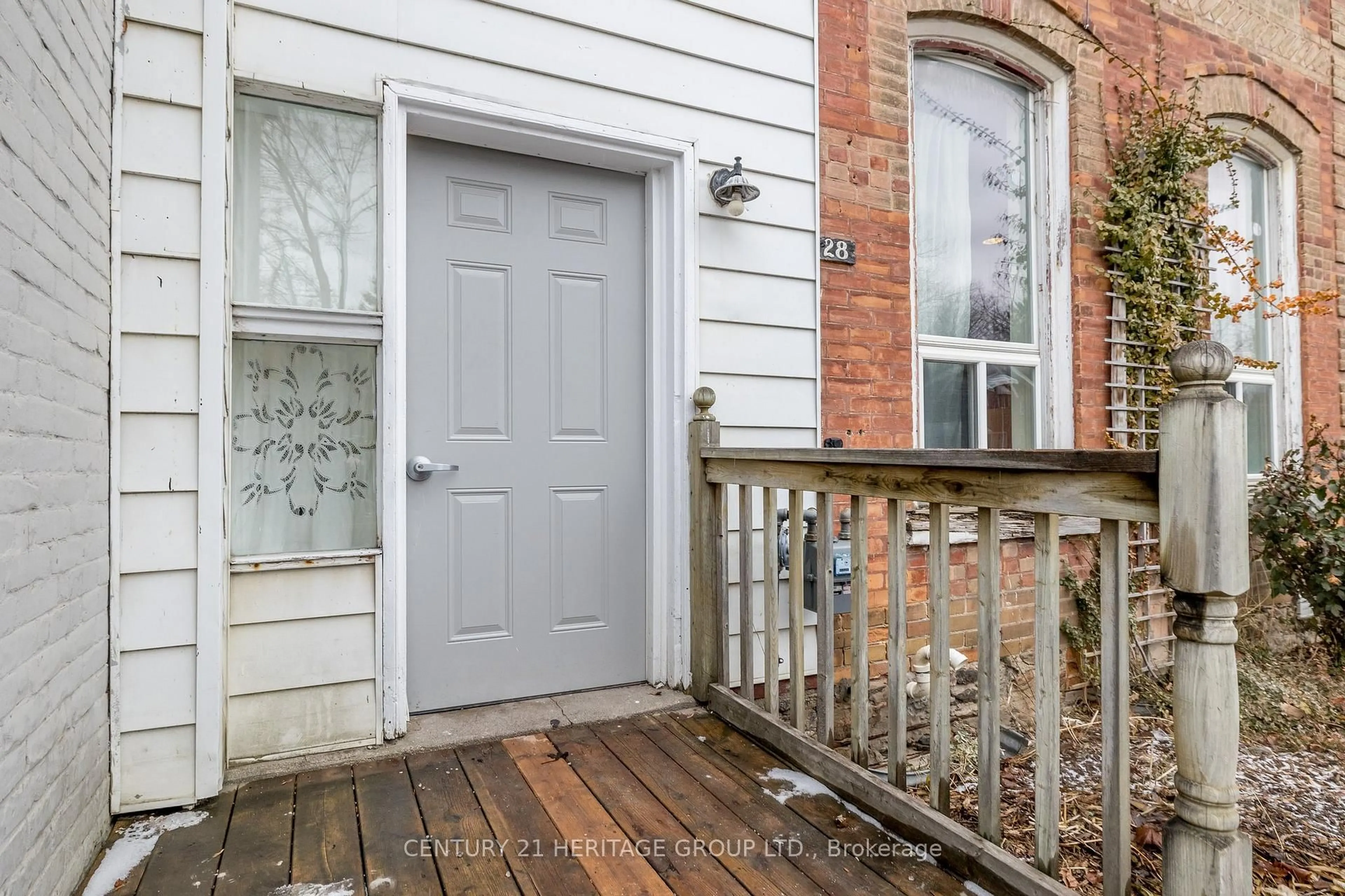 Unknown for 28 Queen St, New Tecumseth Ontario L0G 1W0