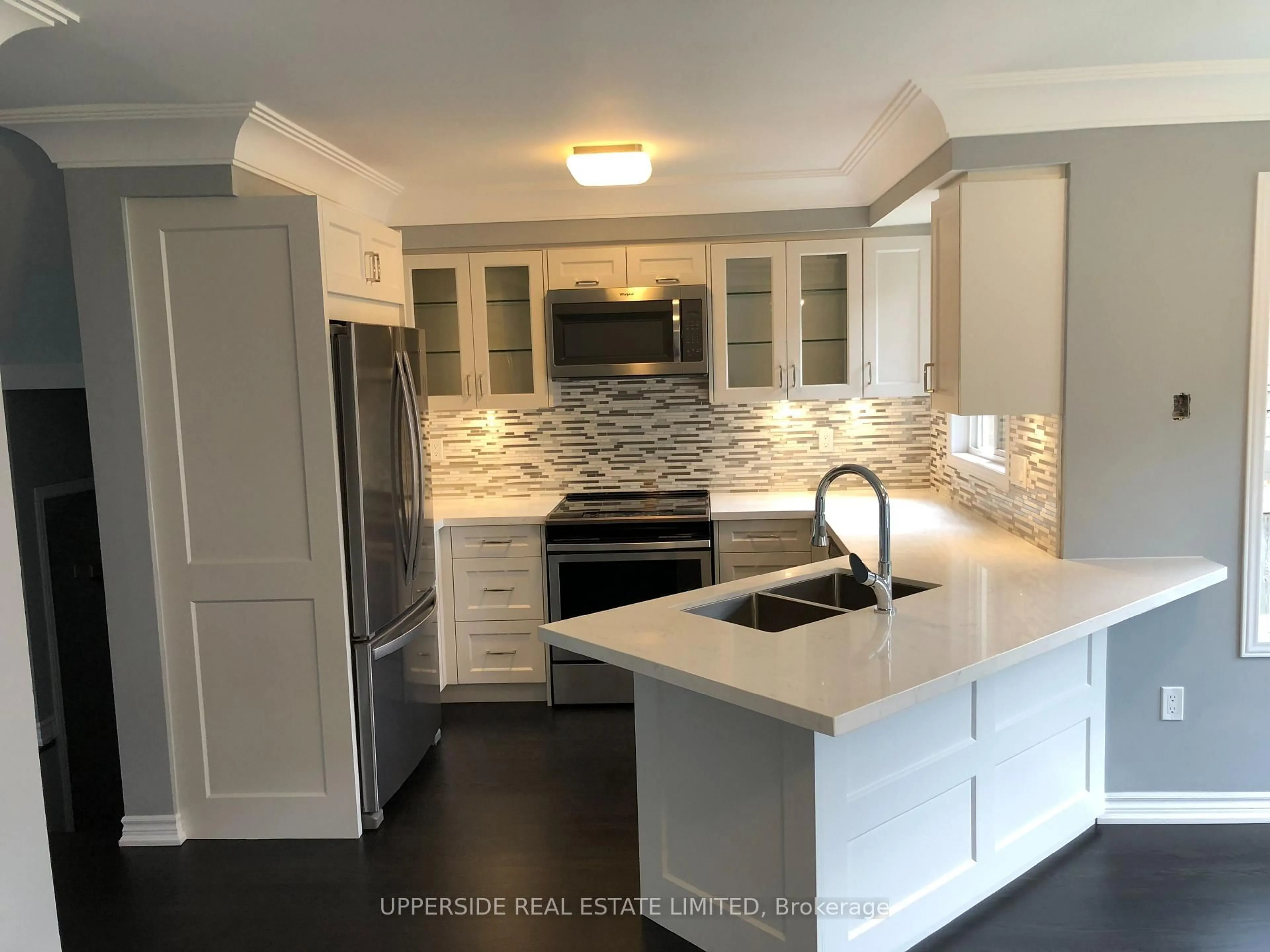 Open concept kitchen, unknown for 5 Holmwood St, Richmond Hill Ontario L4B 4K4