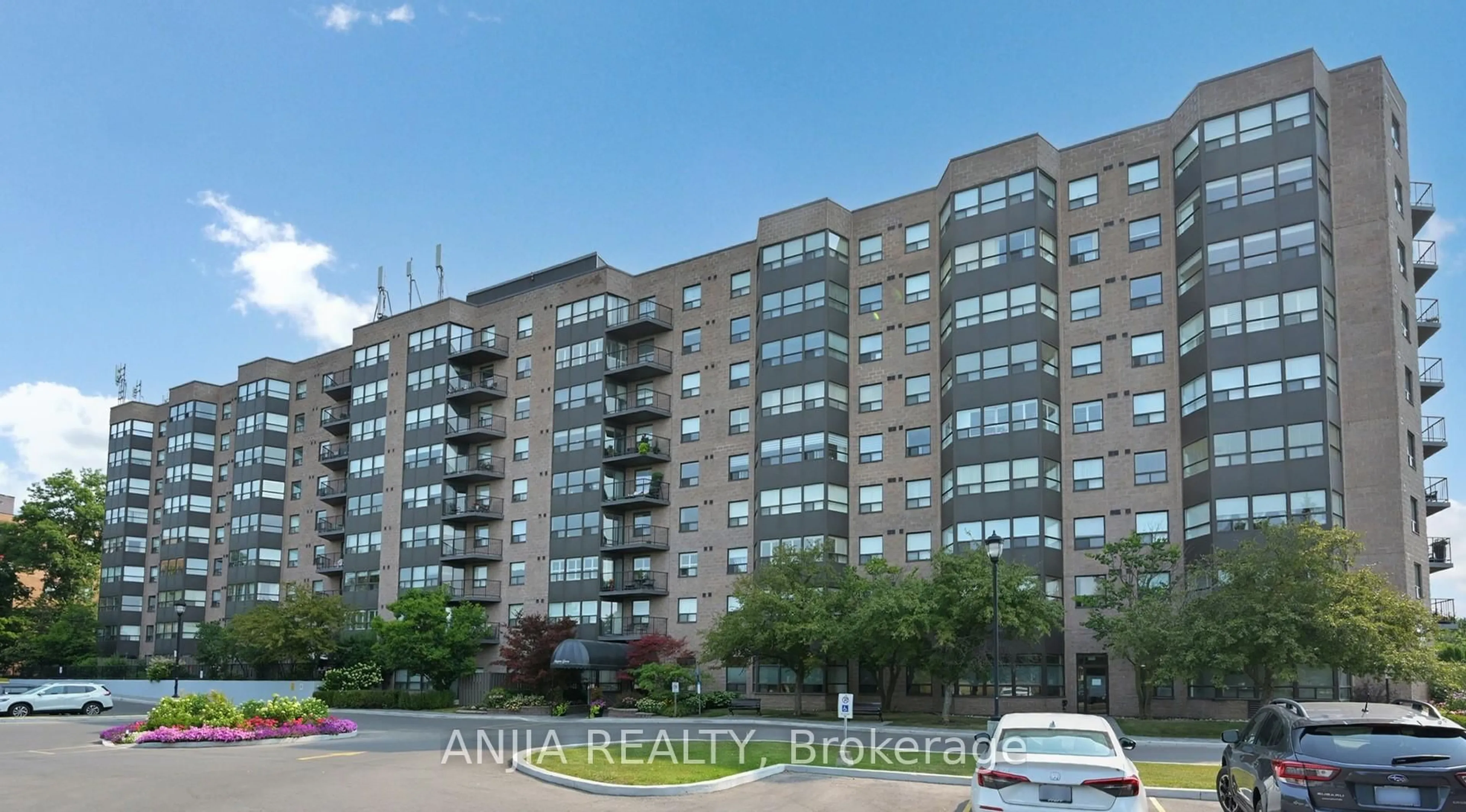 Blurry image for 2 Raymerville Dr #908, Markham Ontario L3P 7N7