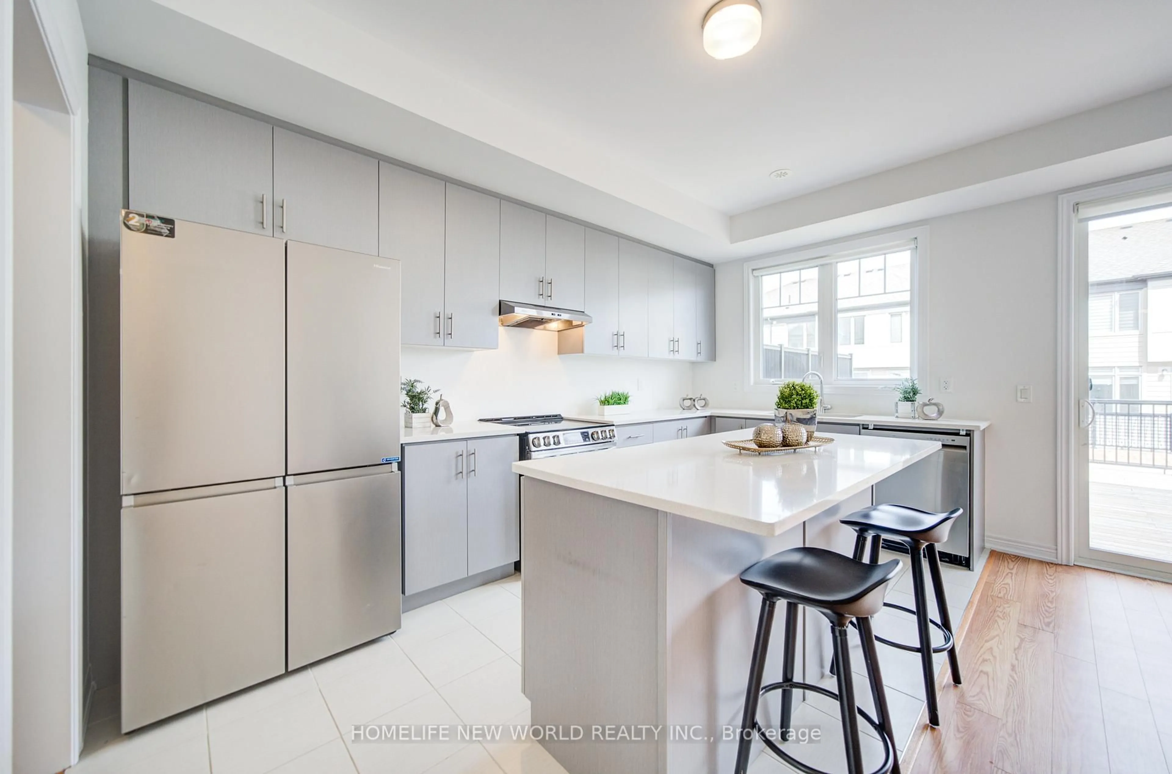 Contemporary kitchen, ceramic/tile floor for 132 Lageer Dr, Whitchurch-Stouffville Ontario L4A 5G2