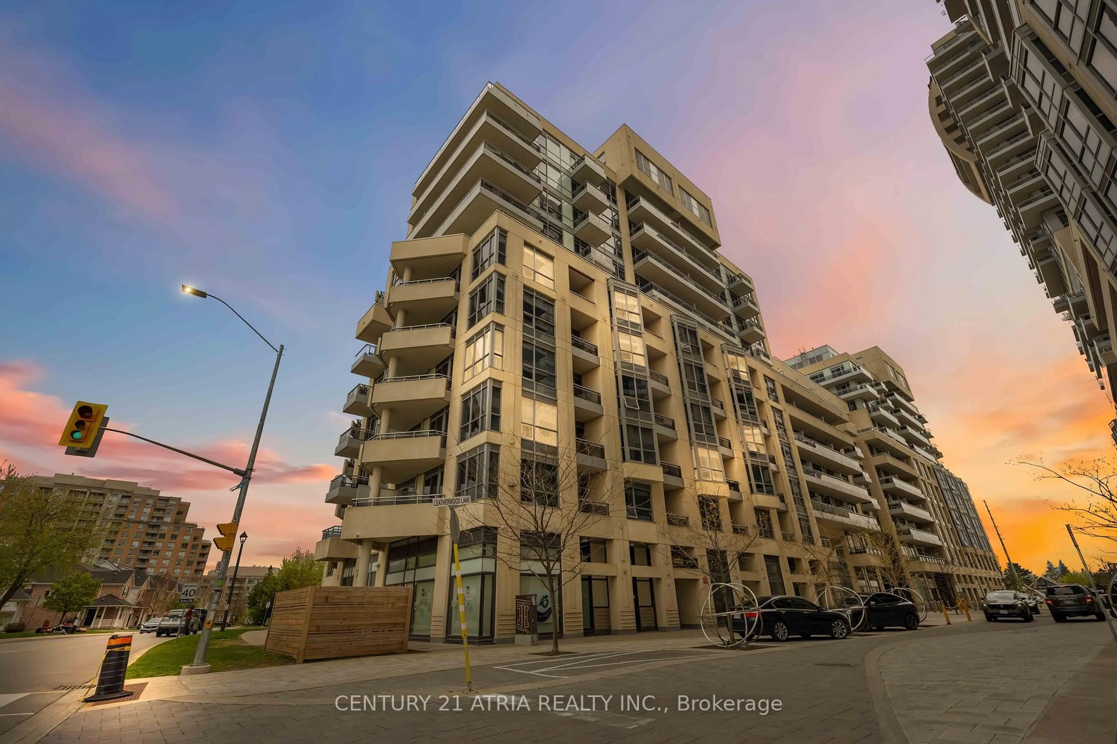 Unknown for 9199 Yonge St #518, Richmond Hill Ontario L4C 1H7