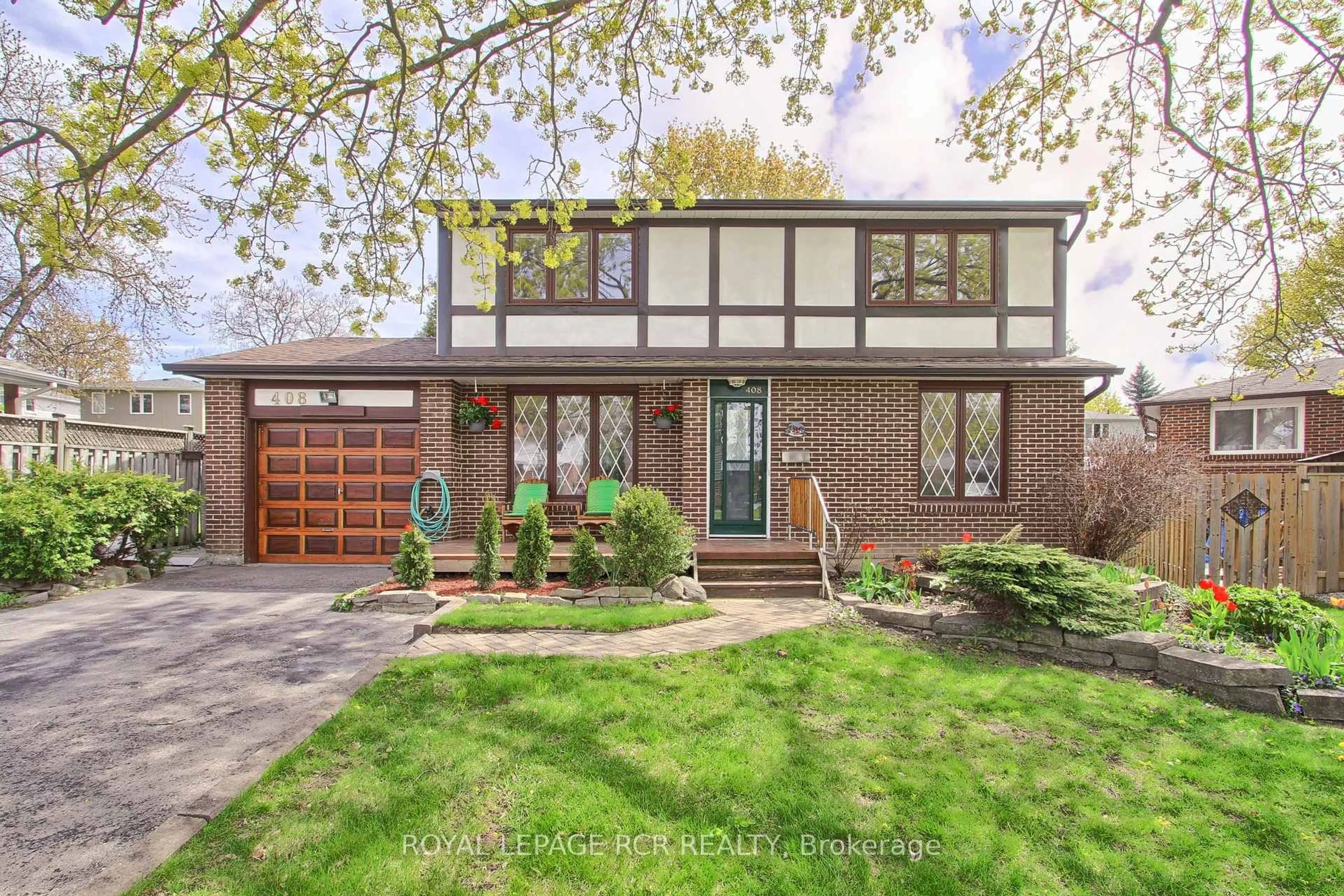 Home with brick exterior material, street for 408 Handley Cres, Newmarket Ontario L3Y 4T4