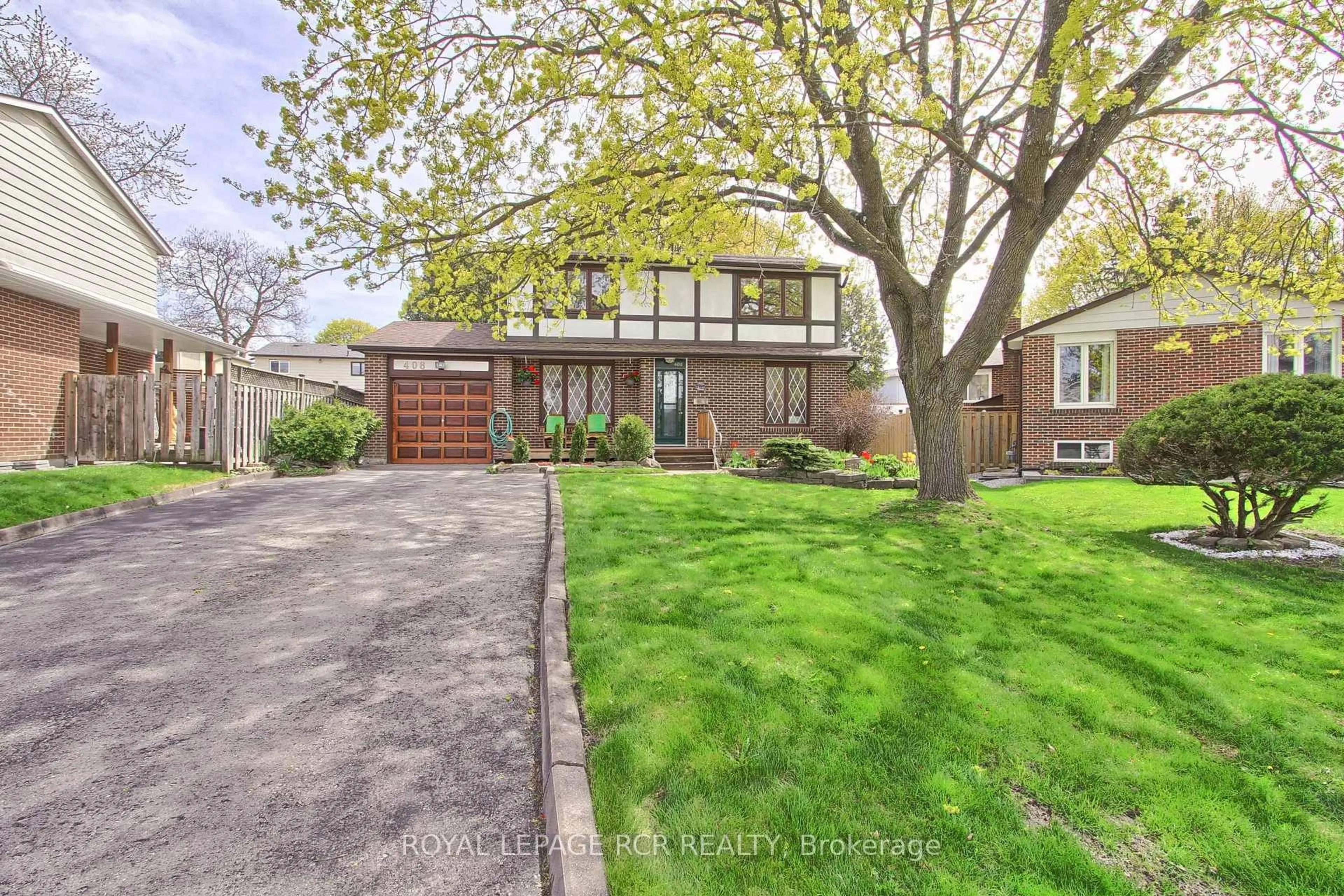 Home with brick exterior material, street for 408 Handley Cres, Newmarket Ontario L3Y 4T4
