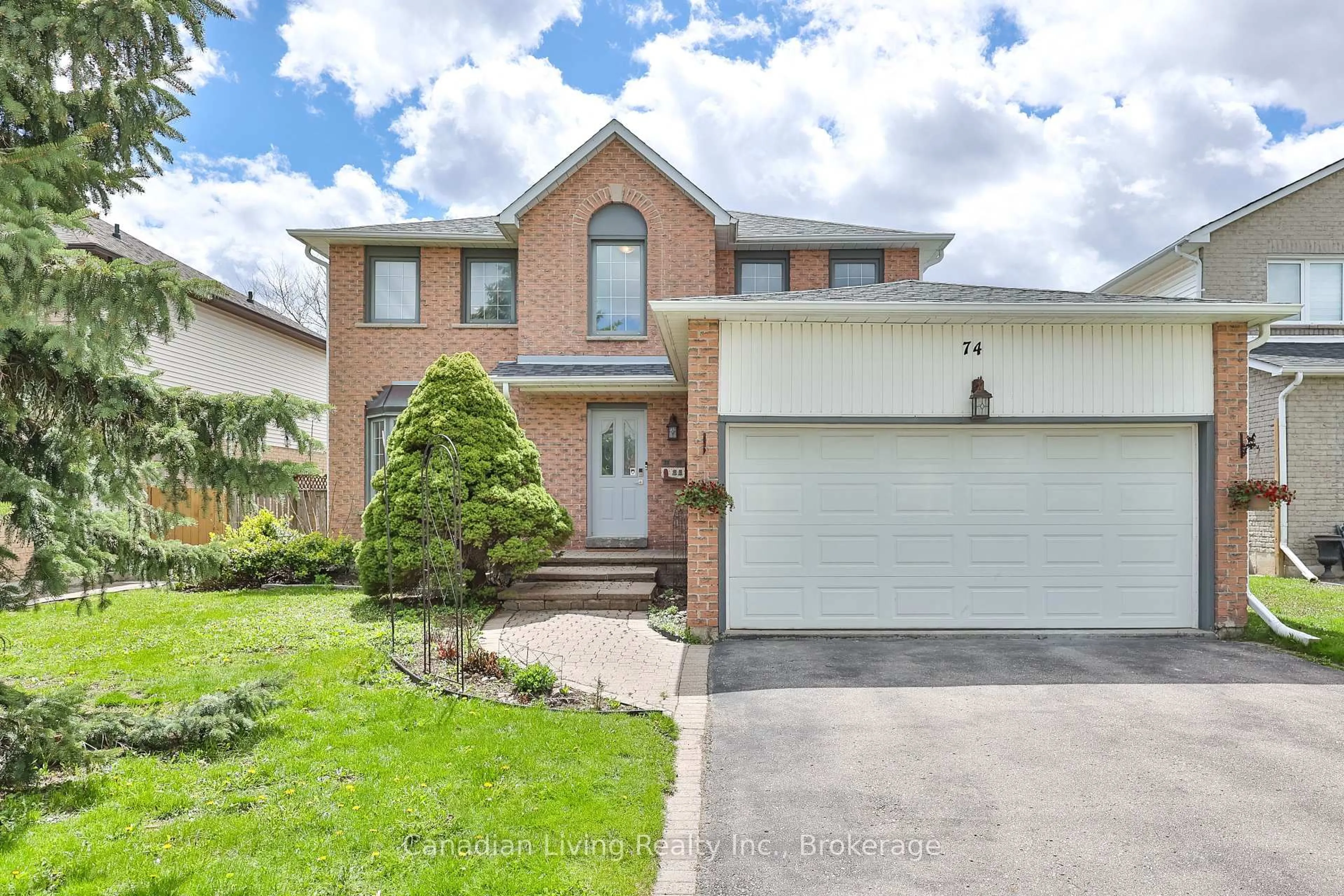 Unknown for 74 Mcintyre Crt, Newmarket Ontario L3Y 8C1