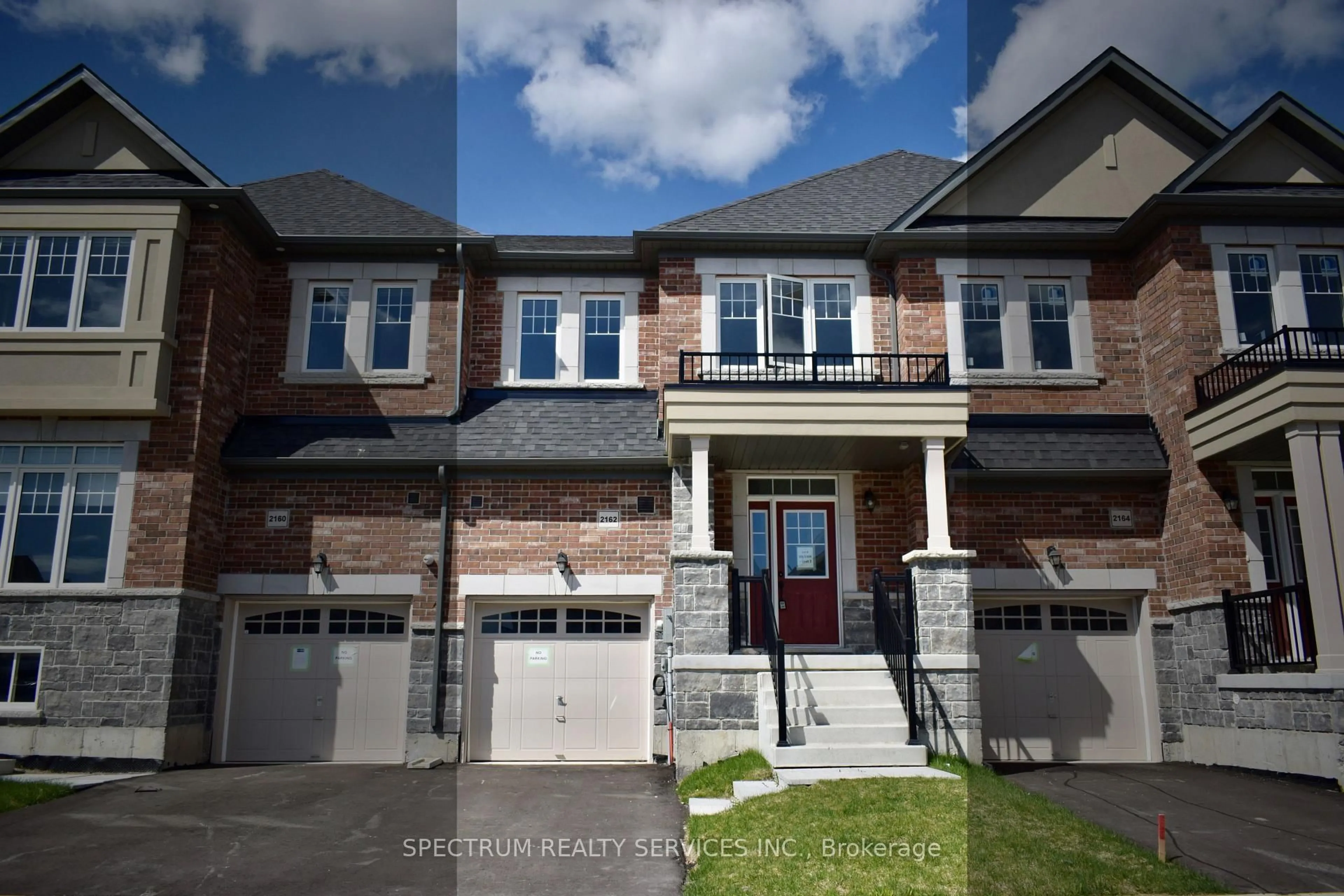 Home with brick exterior material, street for 2162 Grainger Loop, Innisfil Ontario L9S 0S6