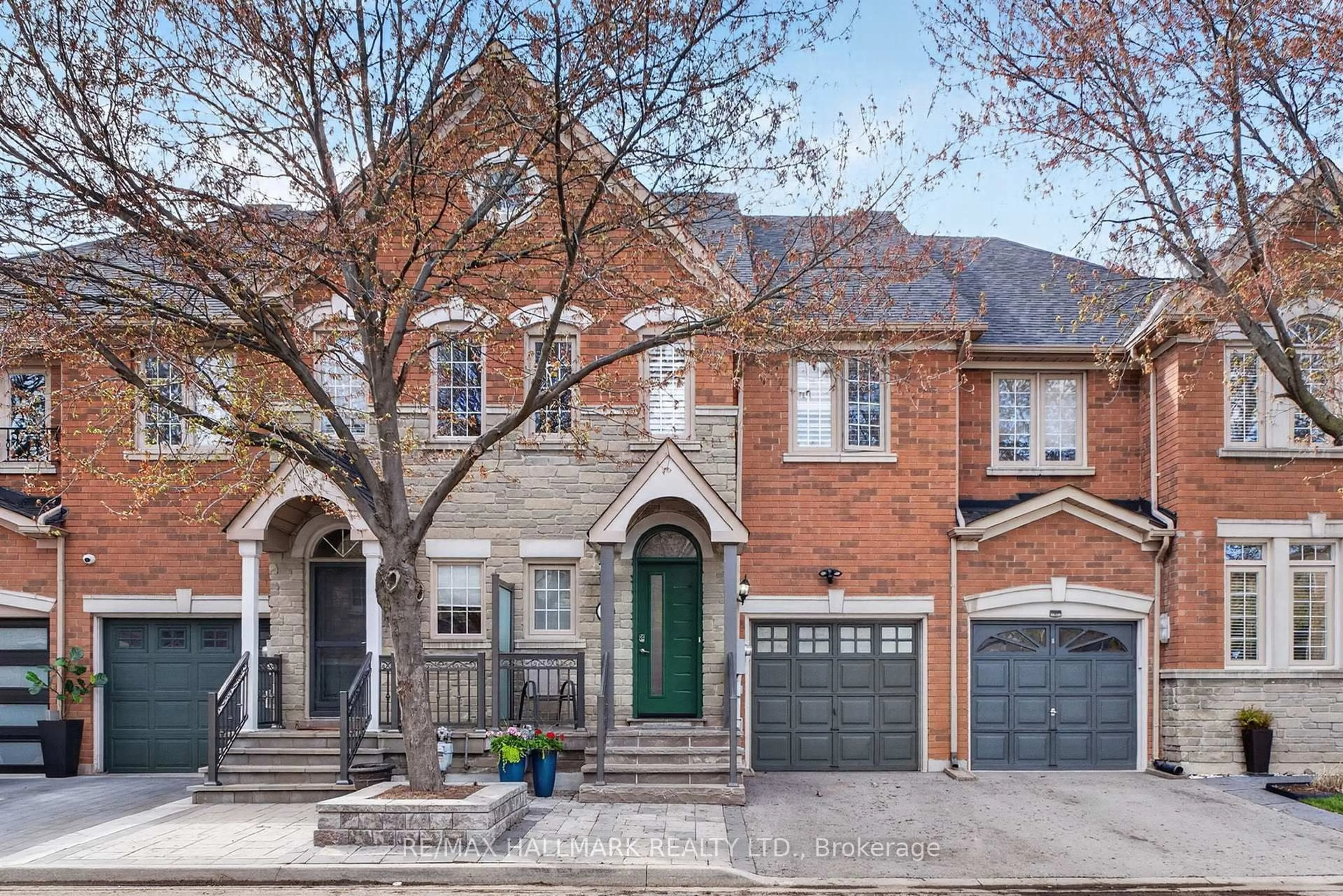 Home with brick exterior material, street for 180 Blue Willow Dr #47, Vaughan Ontario L4L 9C9