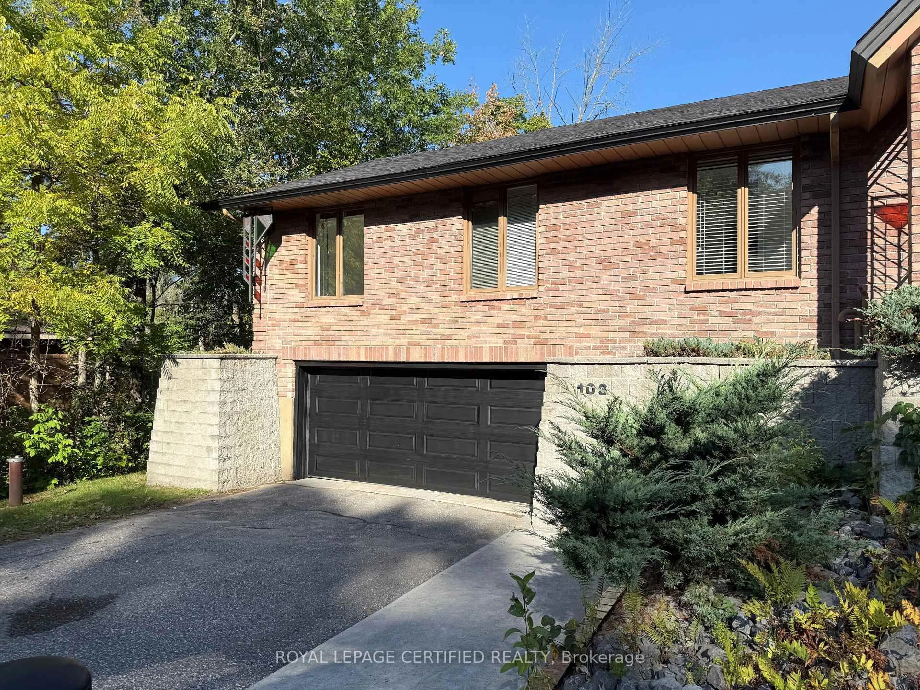 Home with brick exterior material, street for 103 Sibbald Cres, Georgina Ontario L0E 1R0