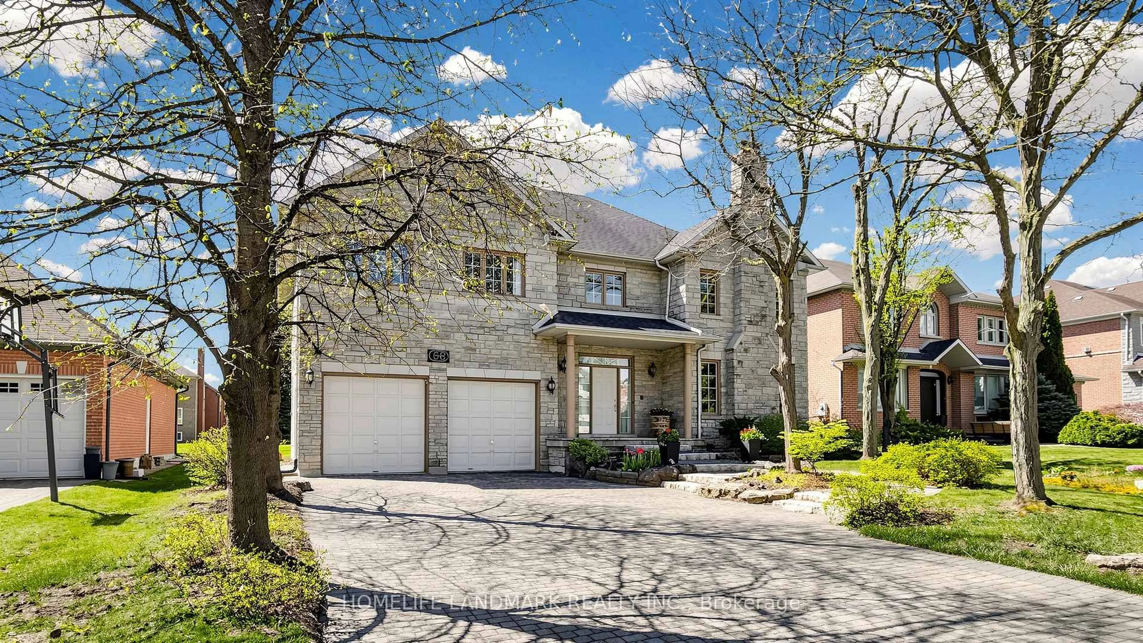 Home with brick exterior material, street for 68 Lytton Blvd, Richmond Hill Ontario L4B 3H4
