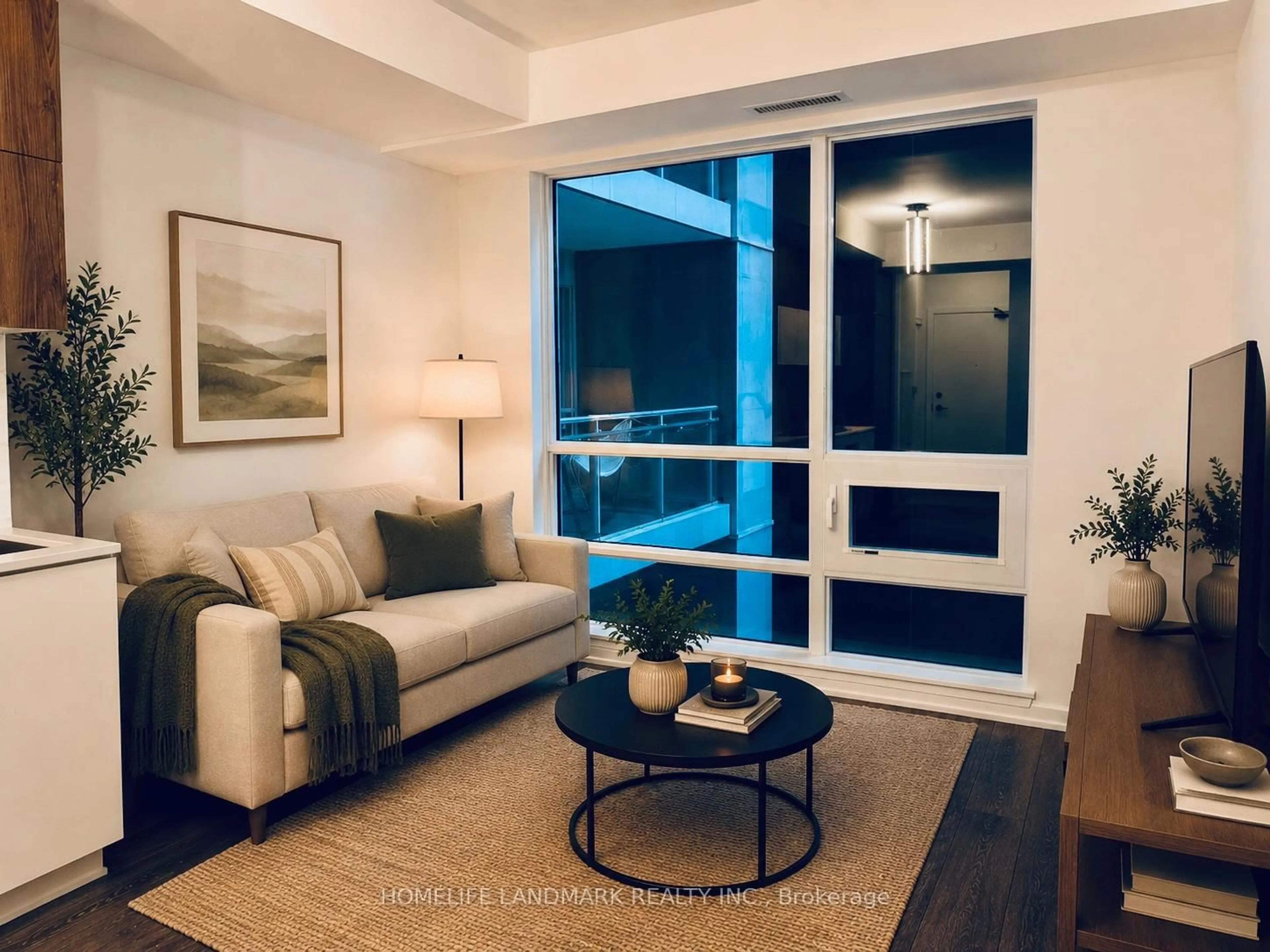 Living room with furniture, unknown for 8888 Yonge St #427, Richmond Hill Ontario L4C 5V6