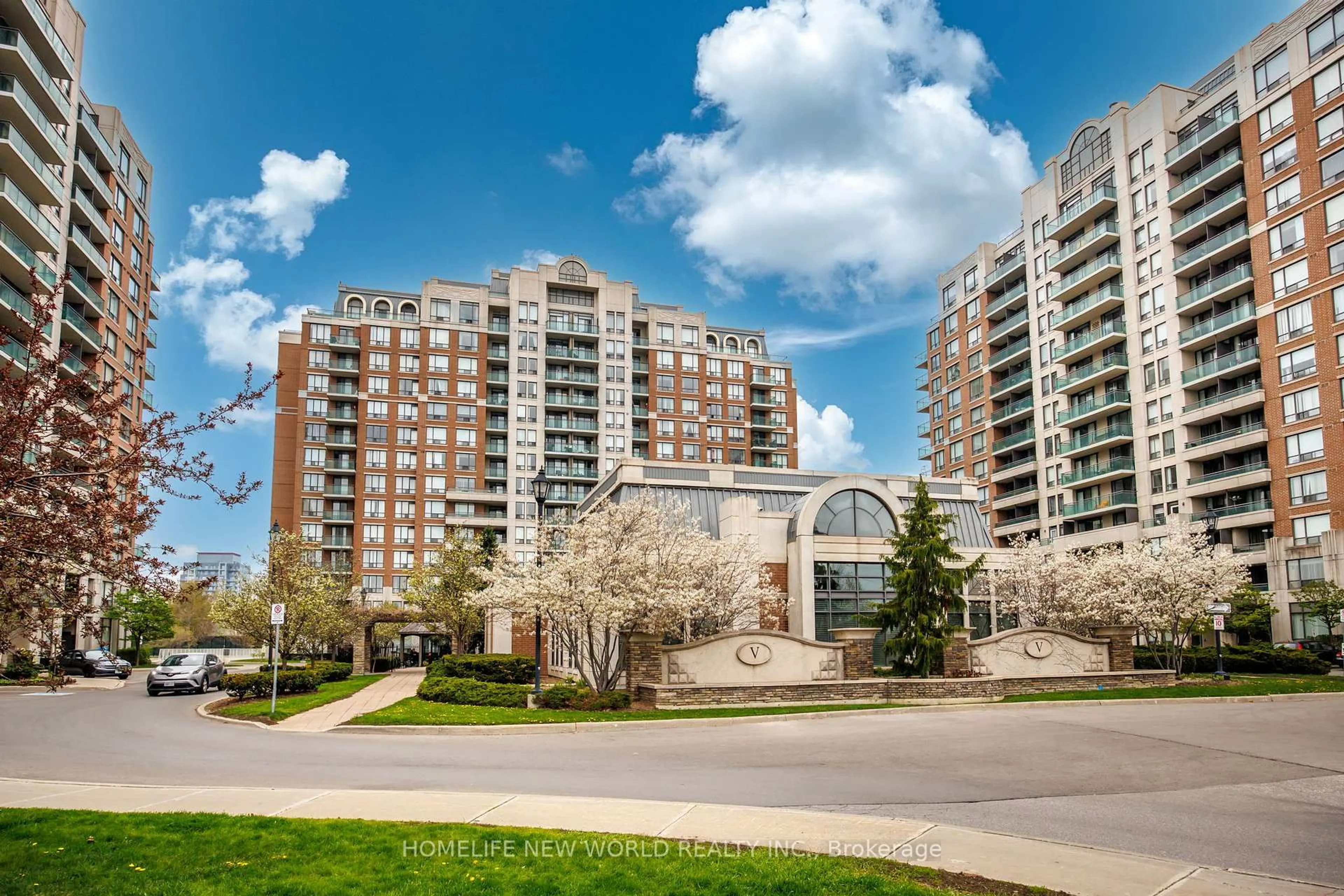 Unknown for 330 Red Maple Rd #1103, Richmond Hill Ontario L4C 0T6