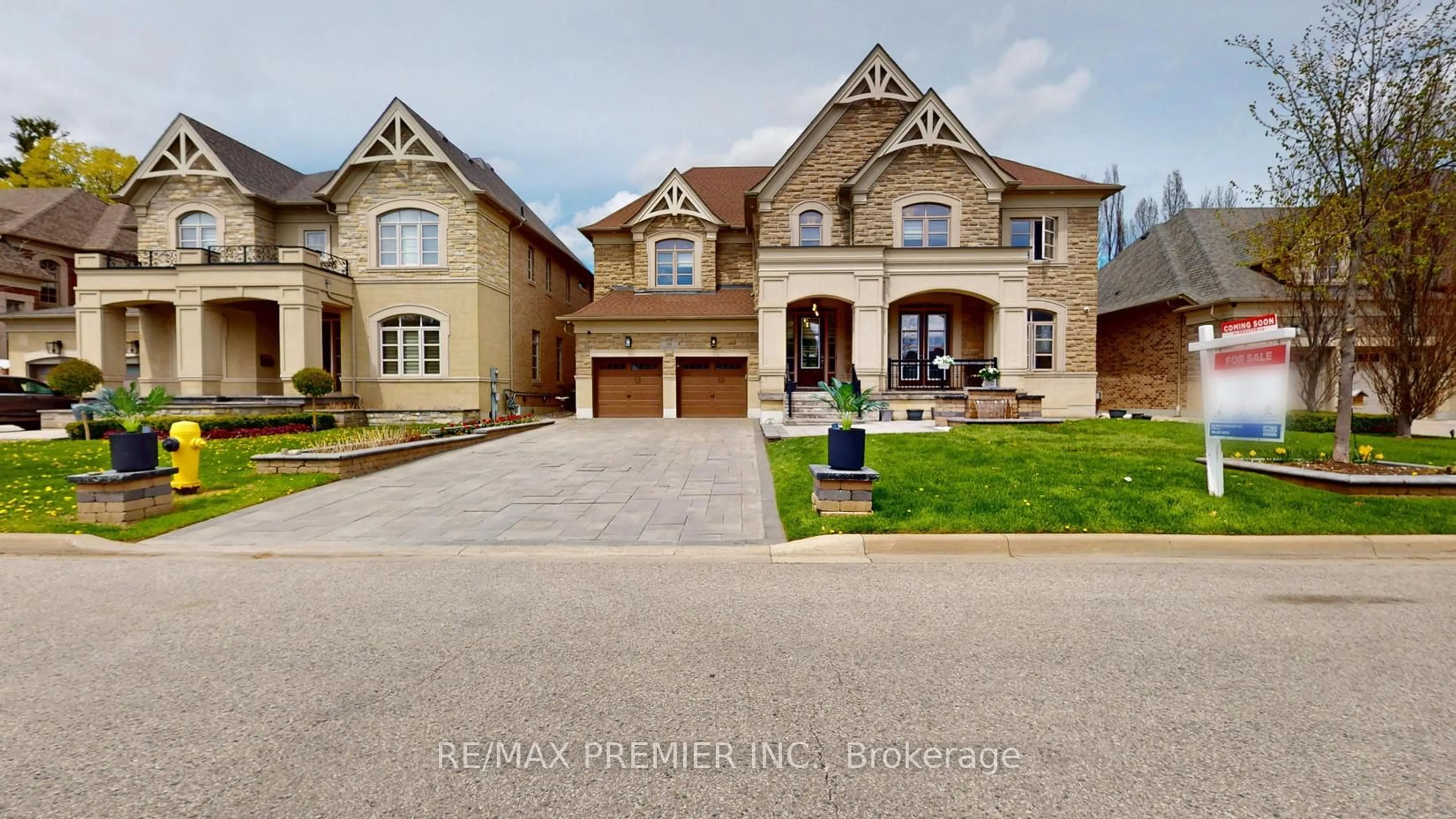 Home with brick exterior material, street for 95 Sarracini Cres, Vaughan Ontario L4L 3S9