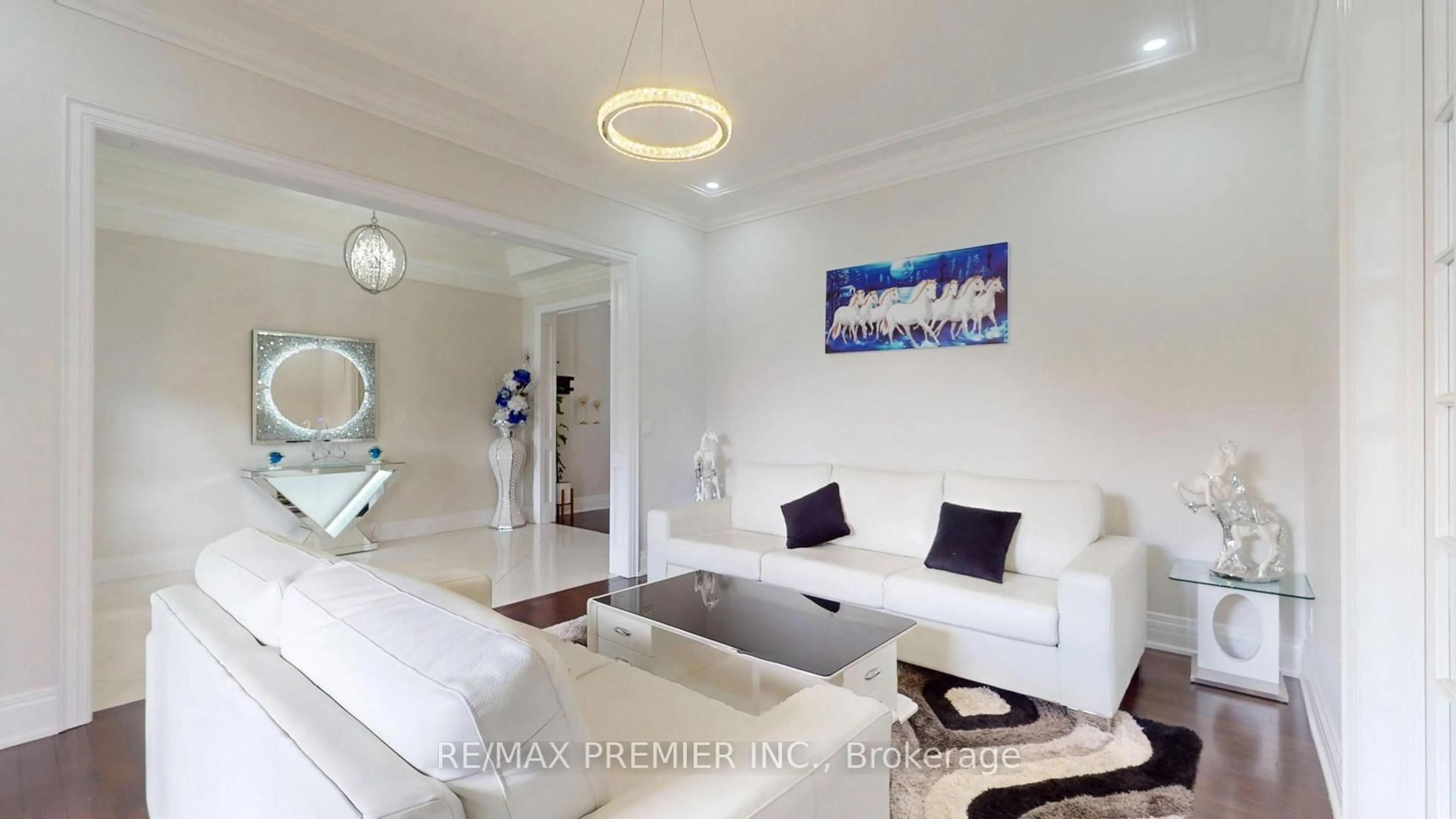 Living room with furniture, unknown for 95 Sarracini Cres, Vaughan Ontario L4L 3S9