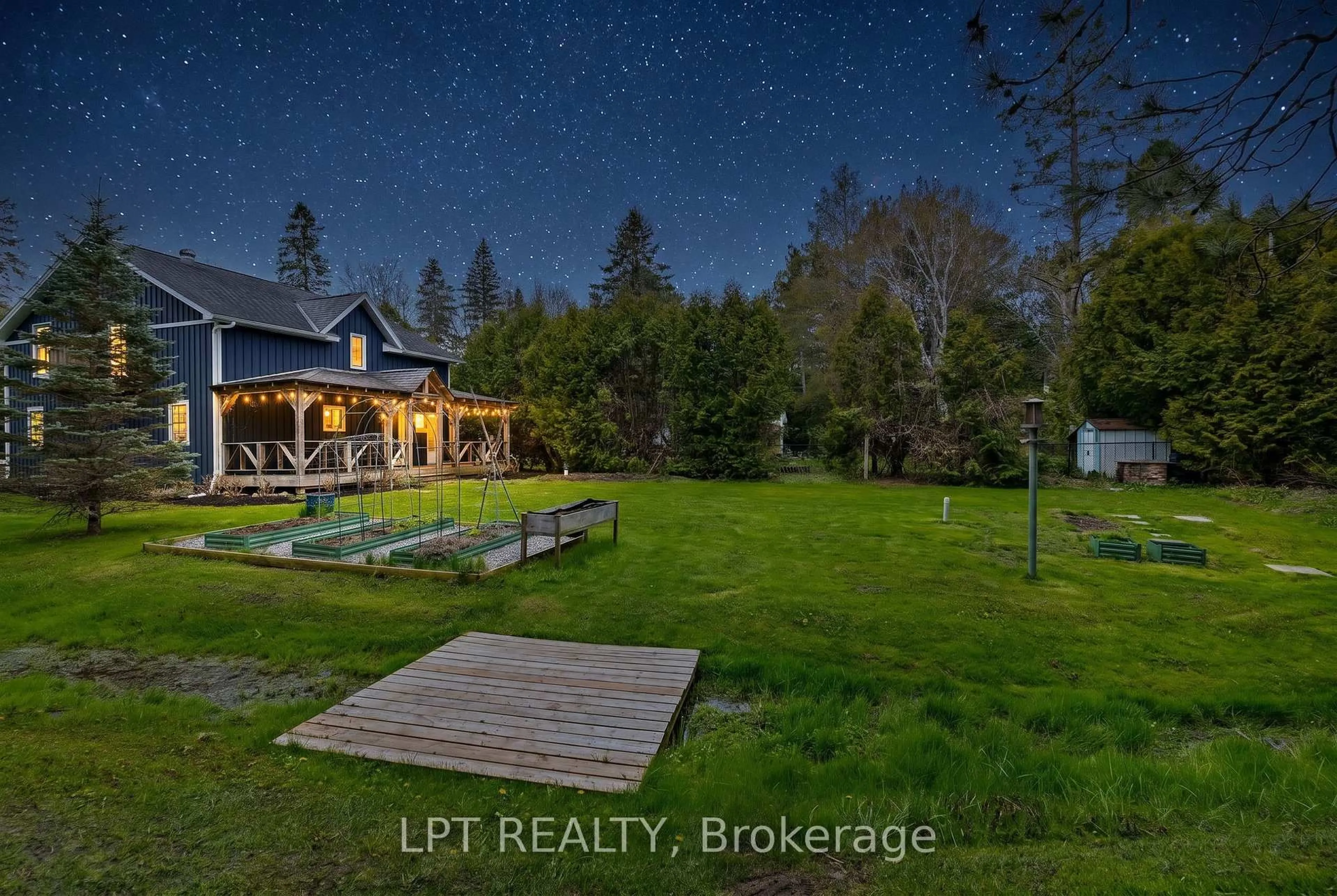A pic from outside/outdoor area/front of a property/back of a property/a pic from drone, water/lake/river/ocean view for 26 Vambola Ave, Georgina Ontario L0E 1N0