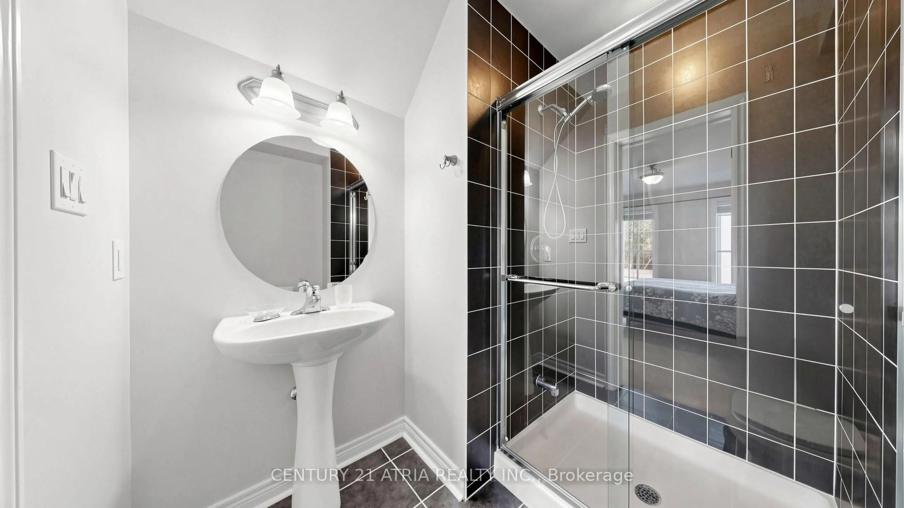 Contemporary bathroom, ceramic/tile floor for 2918 Elgin Mills Rd, Markham Ontario L6C 0E5