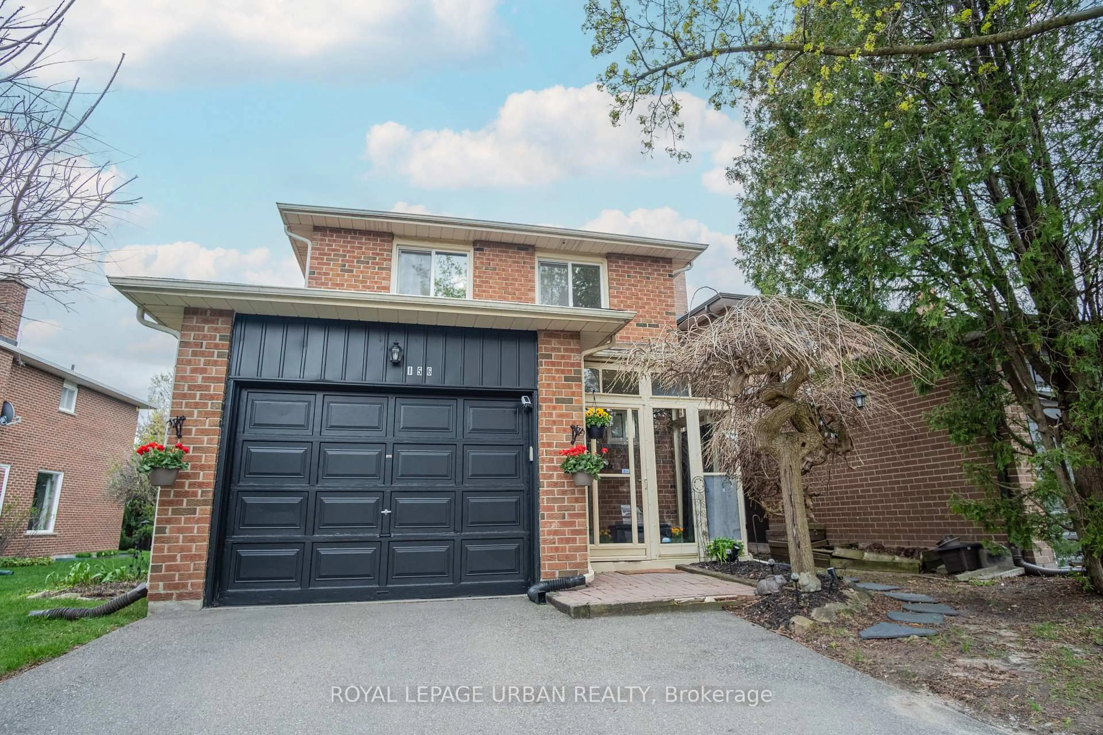 Home with brick exterior material, street for 156 Stephenson Cres, Richmond Hill Ontario L4C 5W1