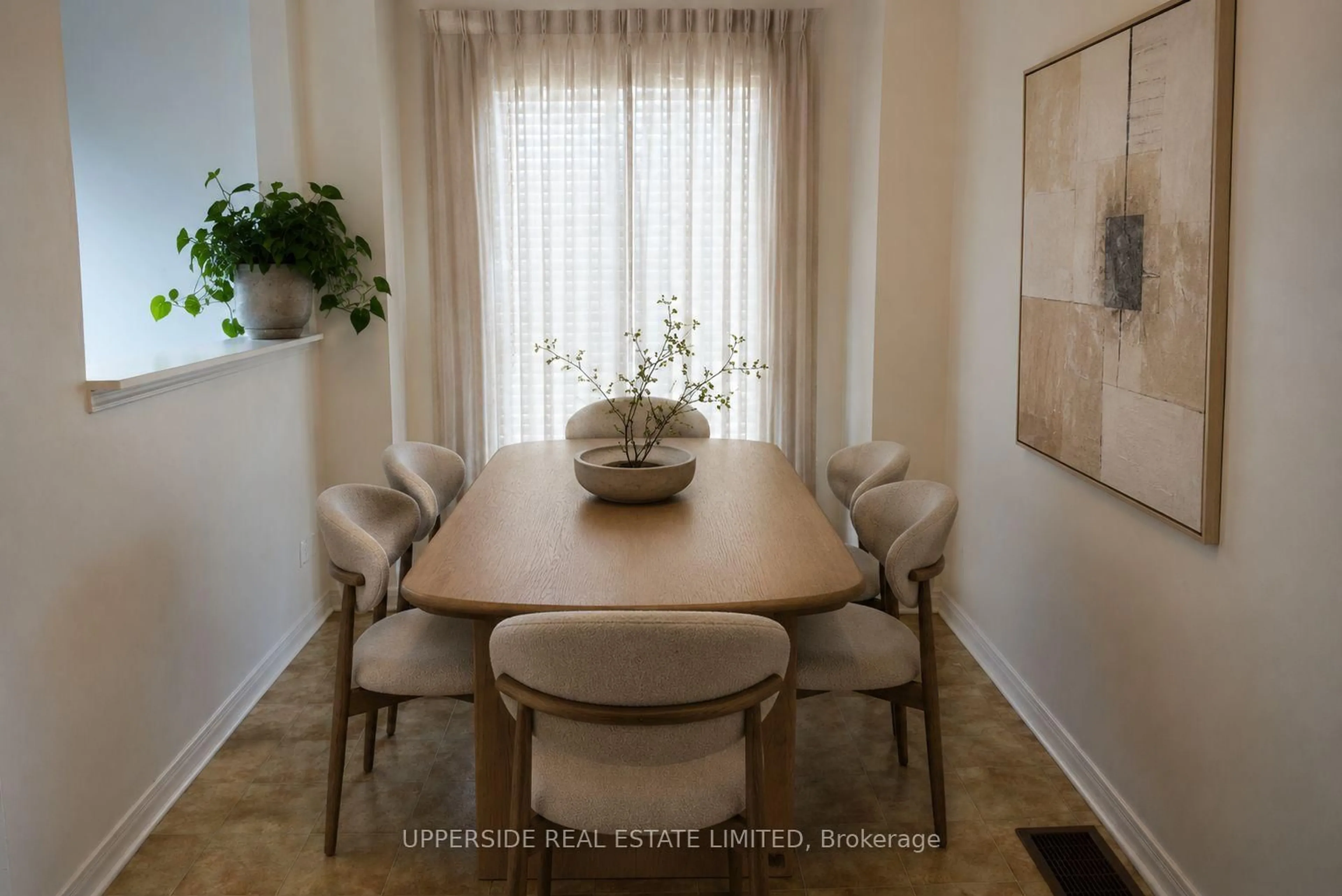 Dining room, unknown for 23 Observatory Lane #7, Richmond Hill Ontario L4C 0M7