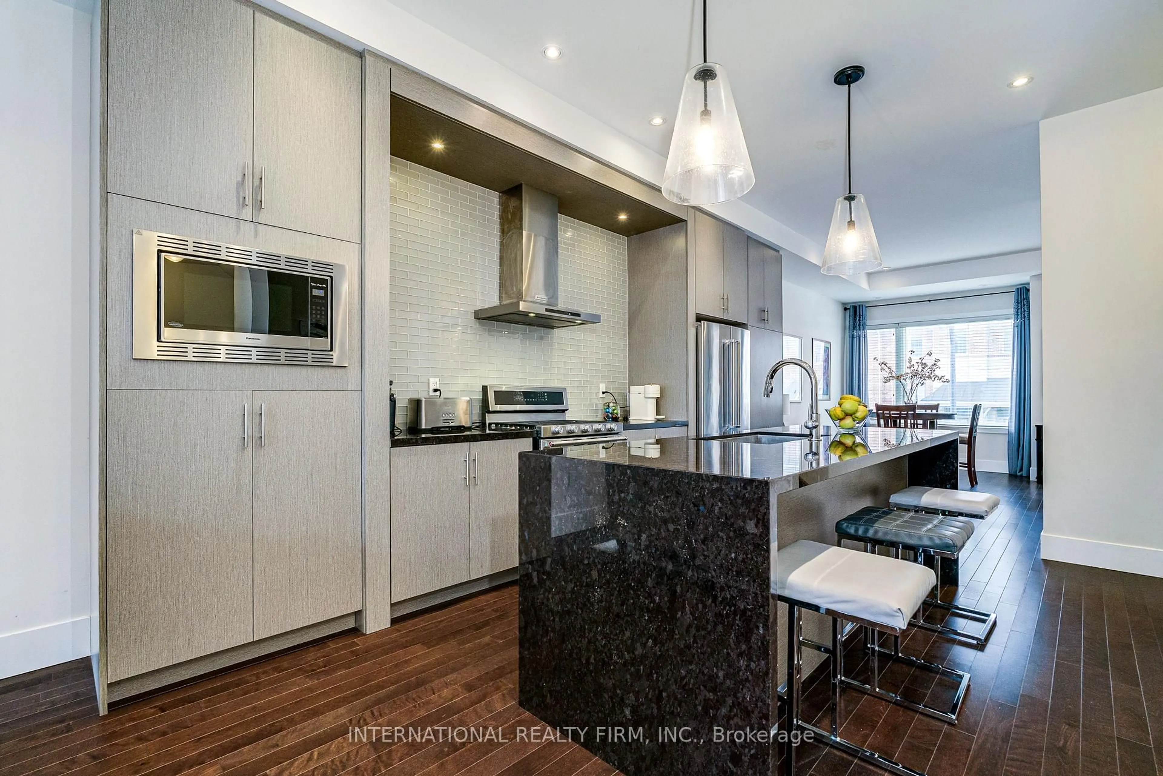 Contemporary kitchen, ceramic/tile floor for 46 Allegranza Ave, Vaughan Ontario L4H 4P2