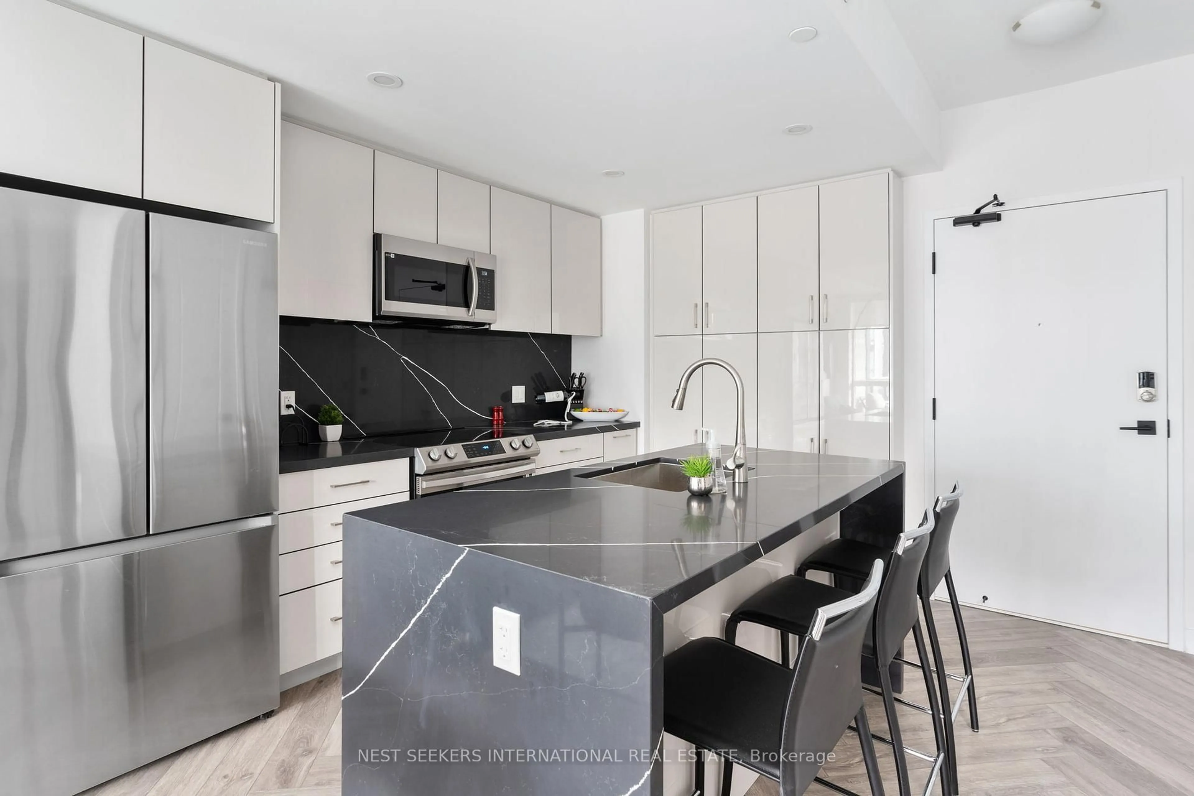 Contemporary kitchen, ceramic/tile floor for 415 Sea Ray Ave #219, Innisfil Ontario L9S 0R5