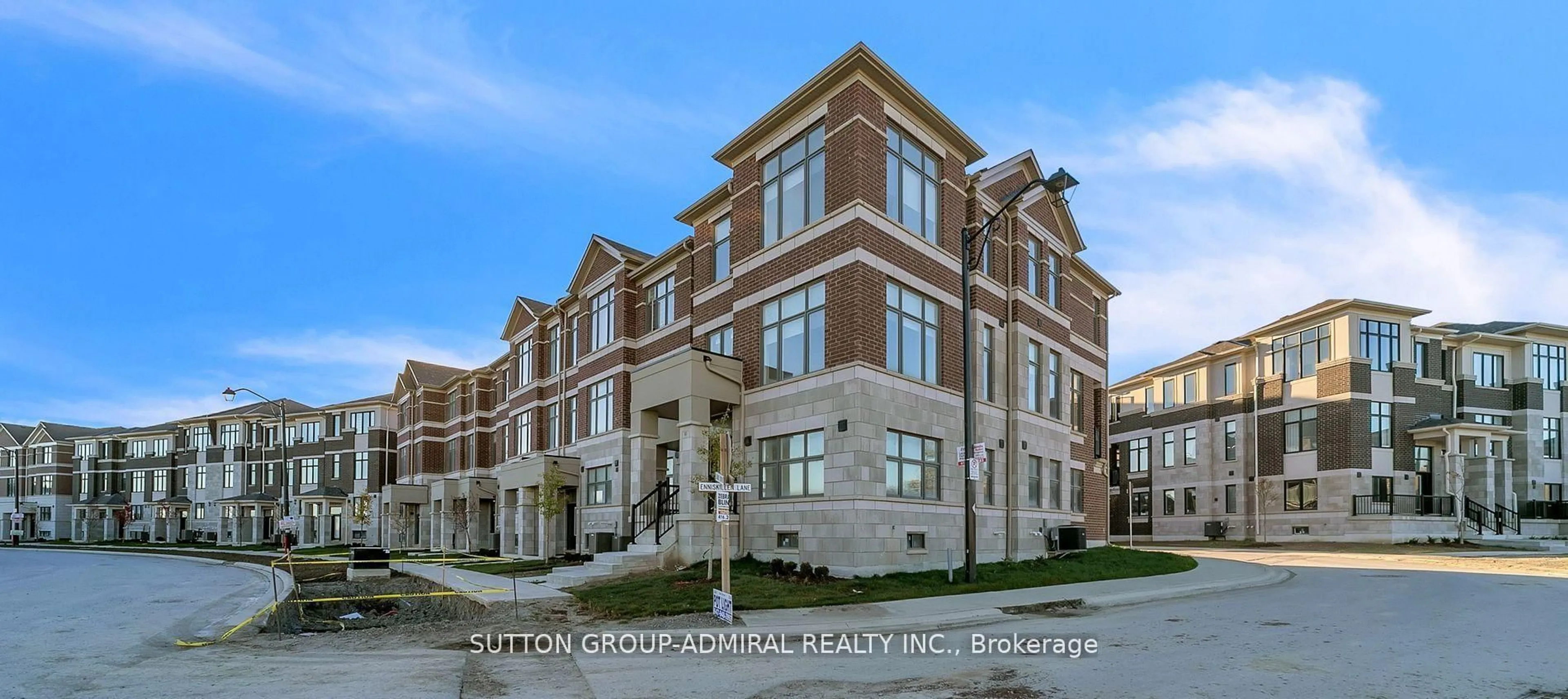 Home with brick exterior material, unknown for 60 Lunay Dr, Richmond Hill Ontario L4S 0P2