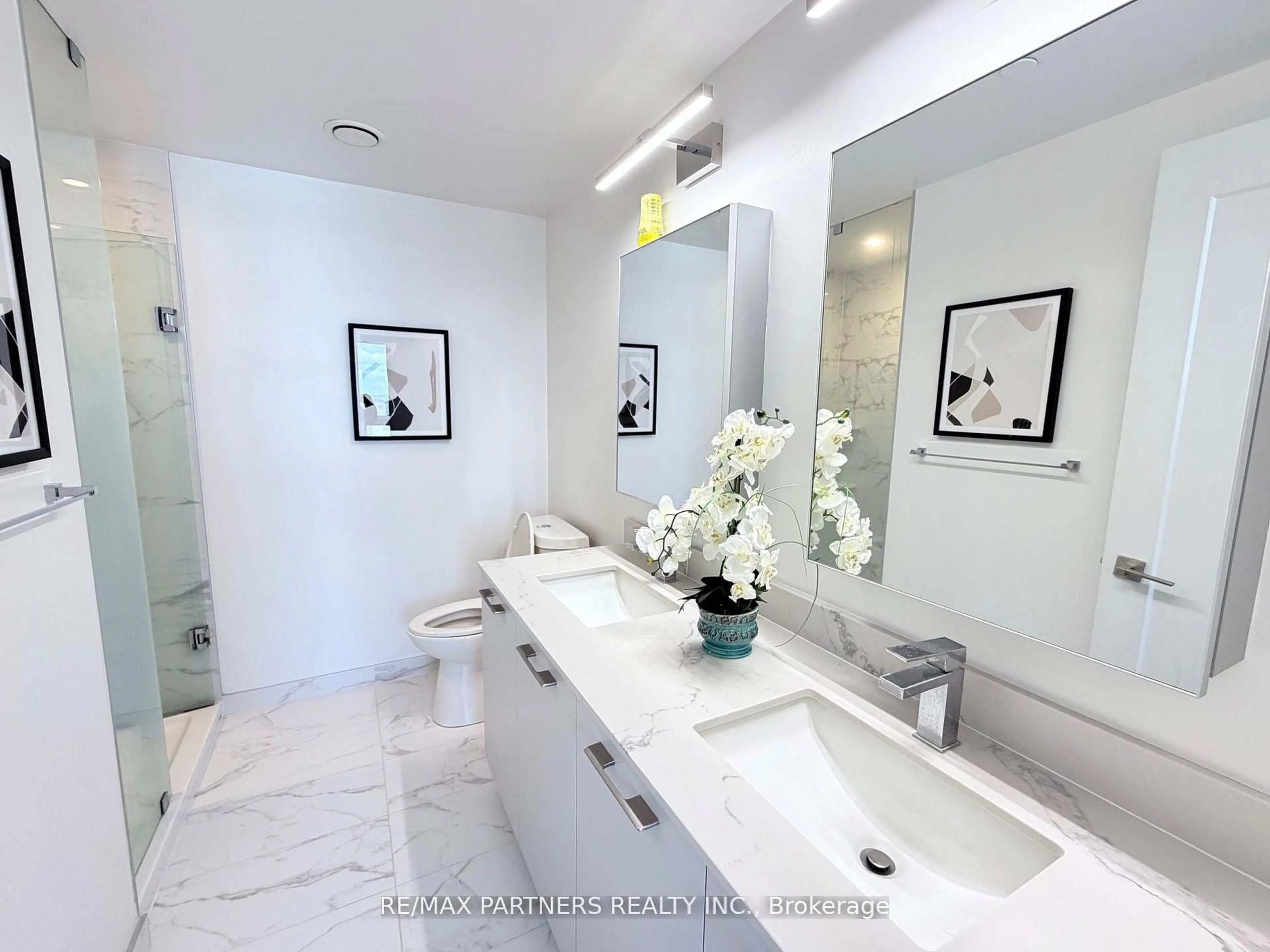 Contemporary bathroom, ceramic/tile floor for 8 Water Walk Dr #2710, Markham Ontario L3R 6L4