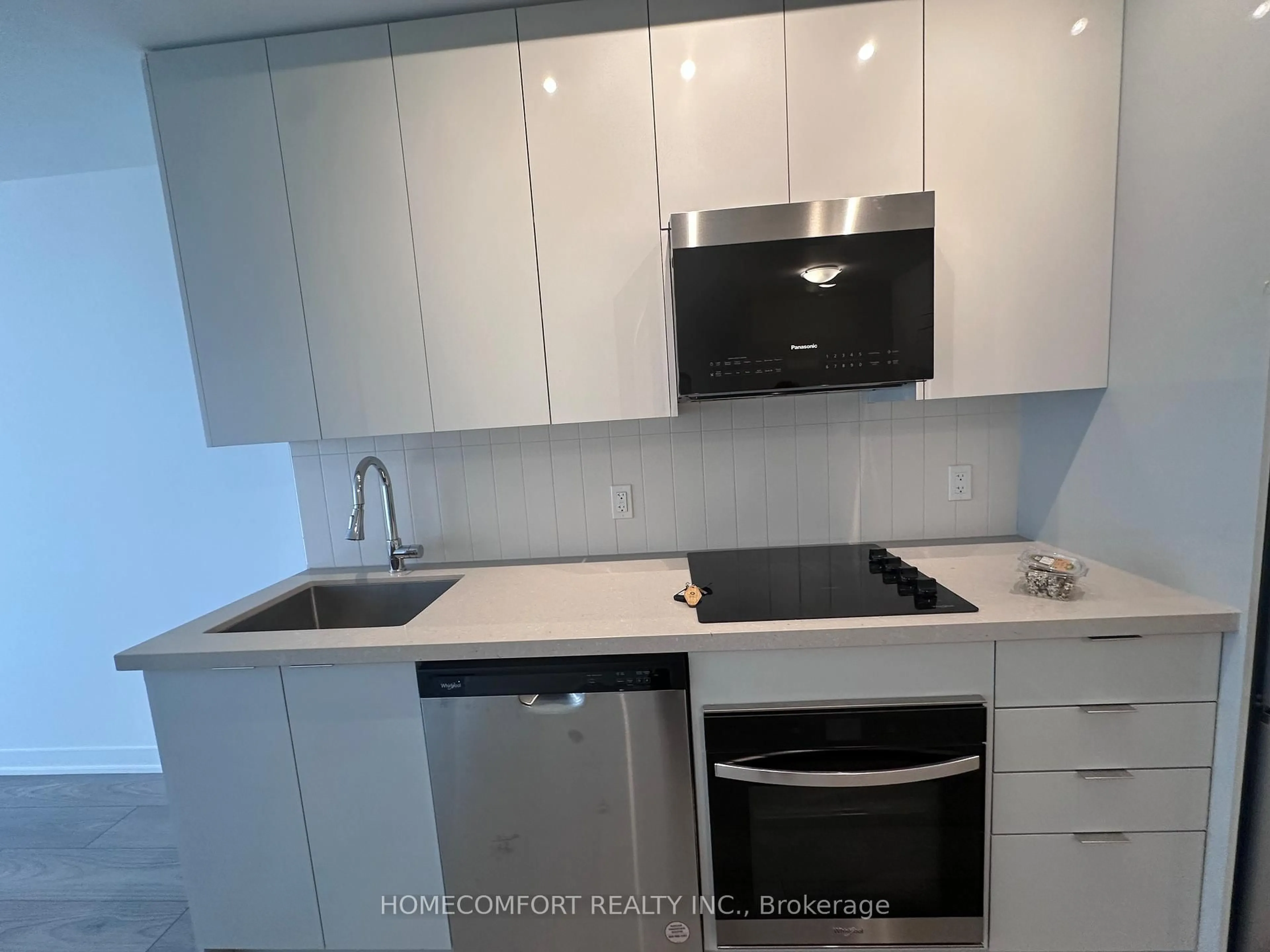Standard kitchen, unknown for 498 caldari Rd #1122, Vaughan Ontario L4K 0R6