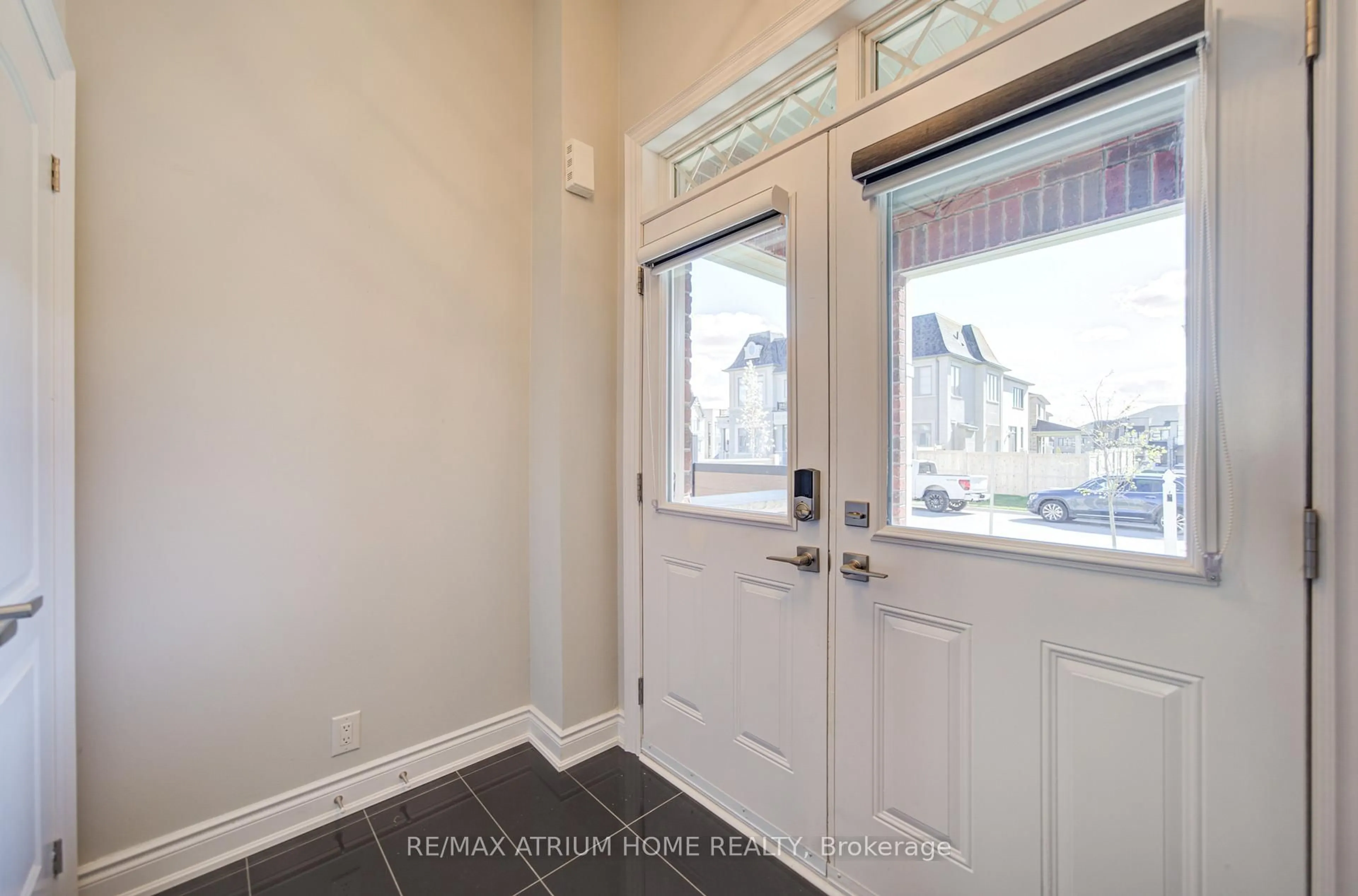 Indoor entryway for 3 Jessica Antonella St, Markham Ontario L6C 3J6