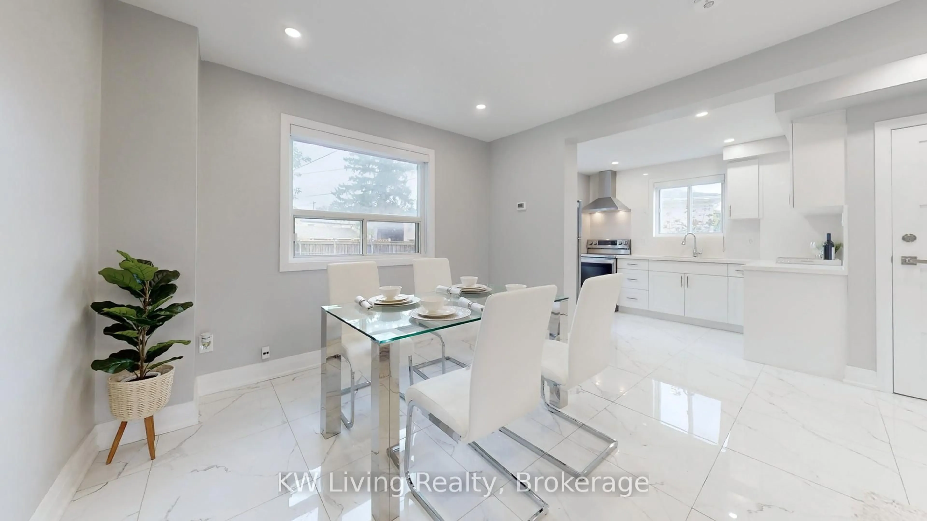 Open concept kitchen, ceramic/tile floor for 251 Mcconvey Dr, Richmond Hill Ontario L4C 3K1
