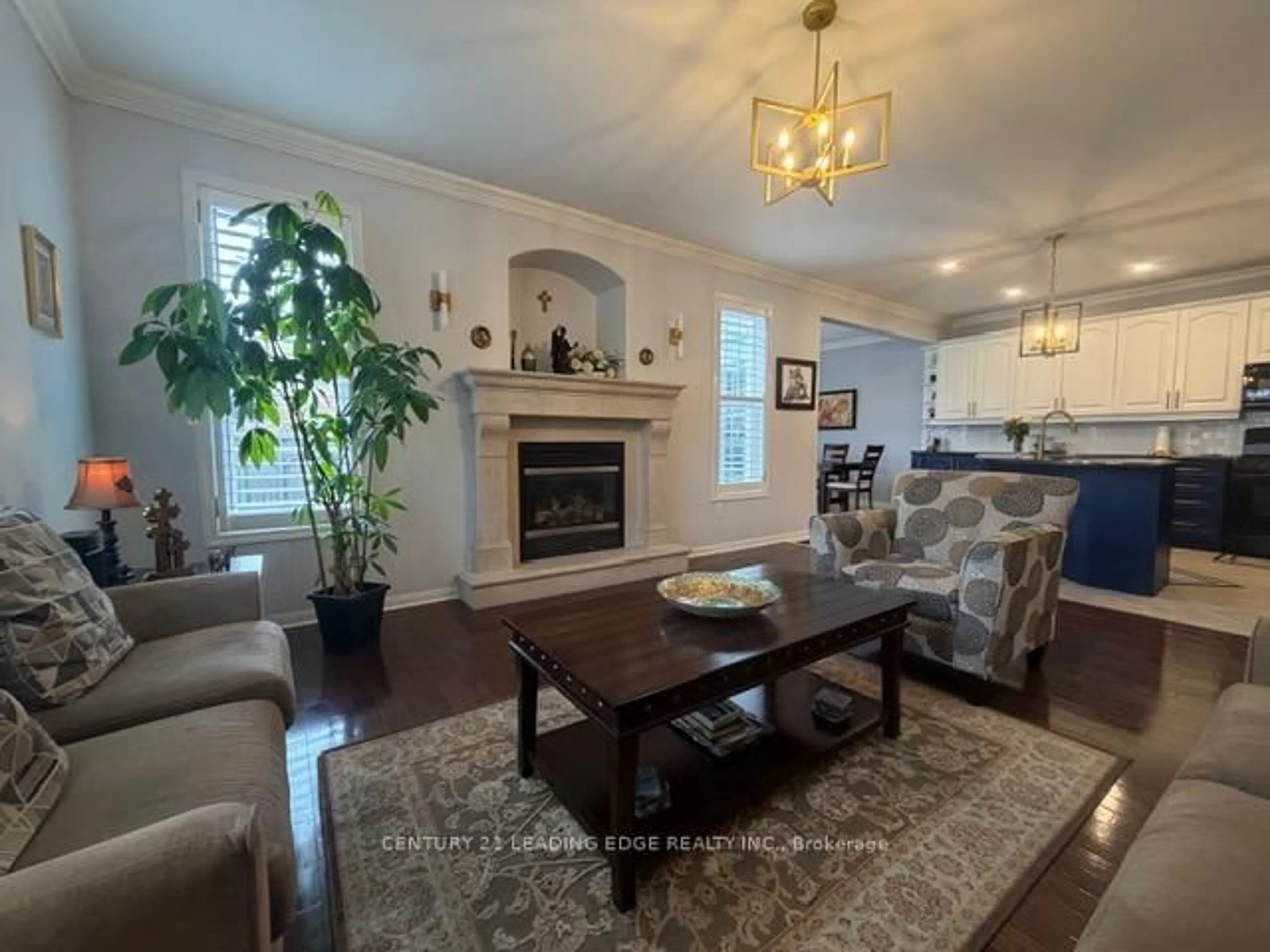 Living room with furniture, unknown for 27 Rocking Horse St, Markham Ontario L6B 1L9