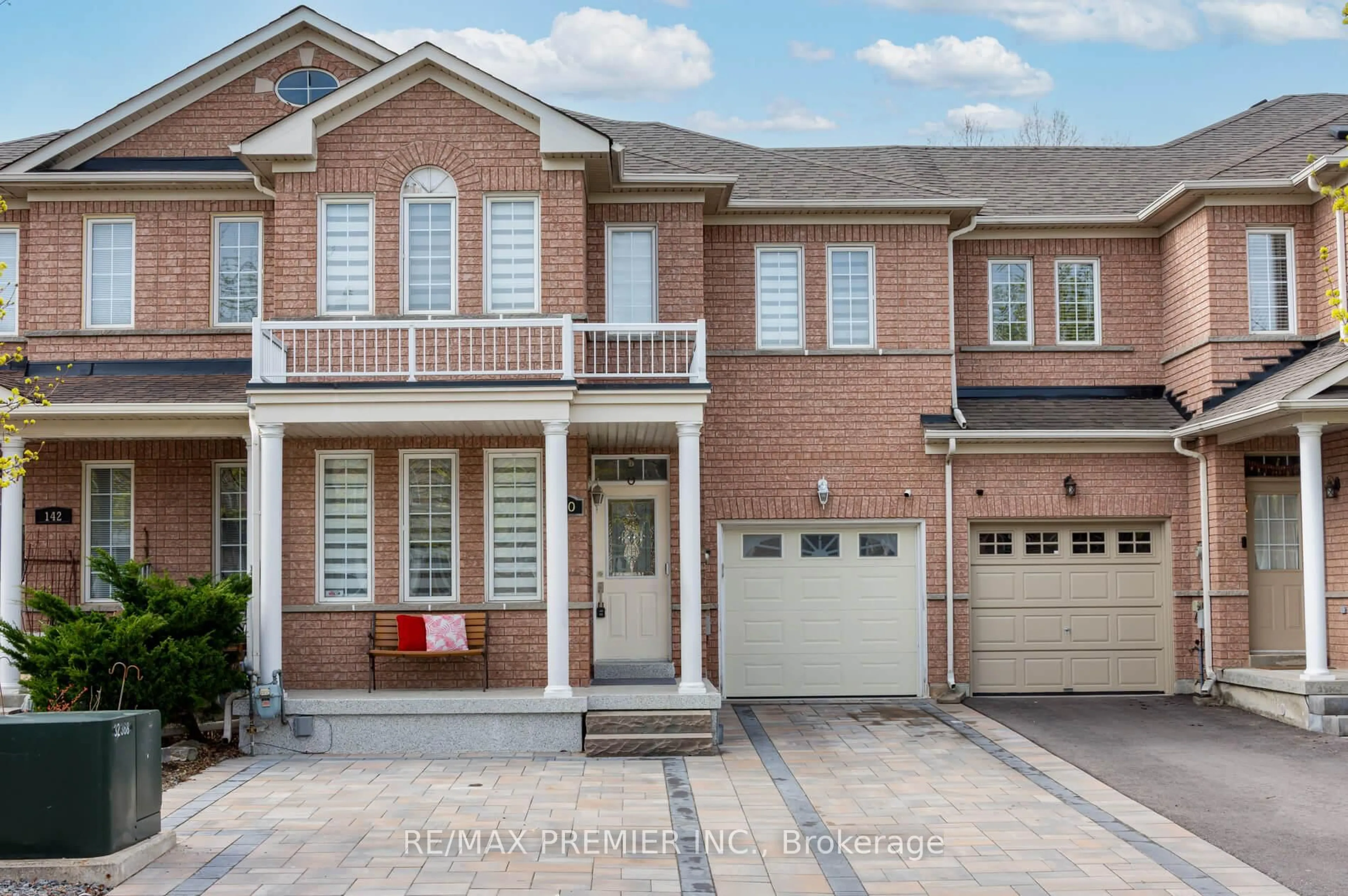 Home with brick exterior material, street for 140 Dolce Cres, Vaughan Ontario L4H 3C7