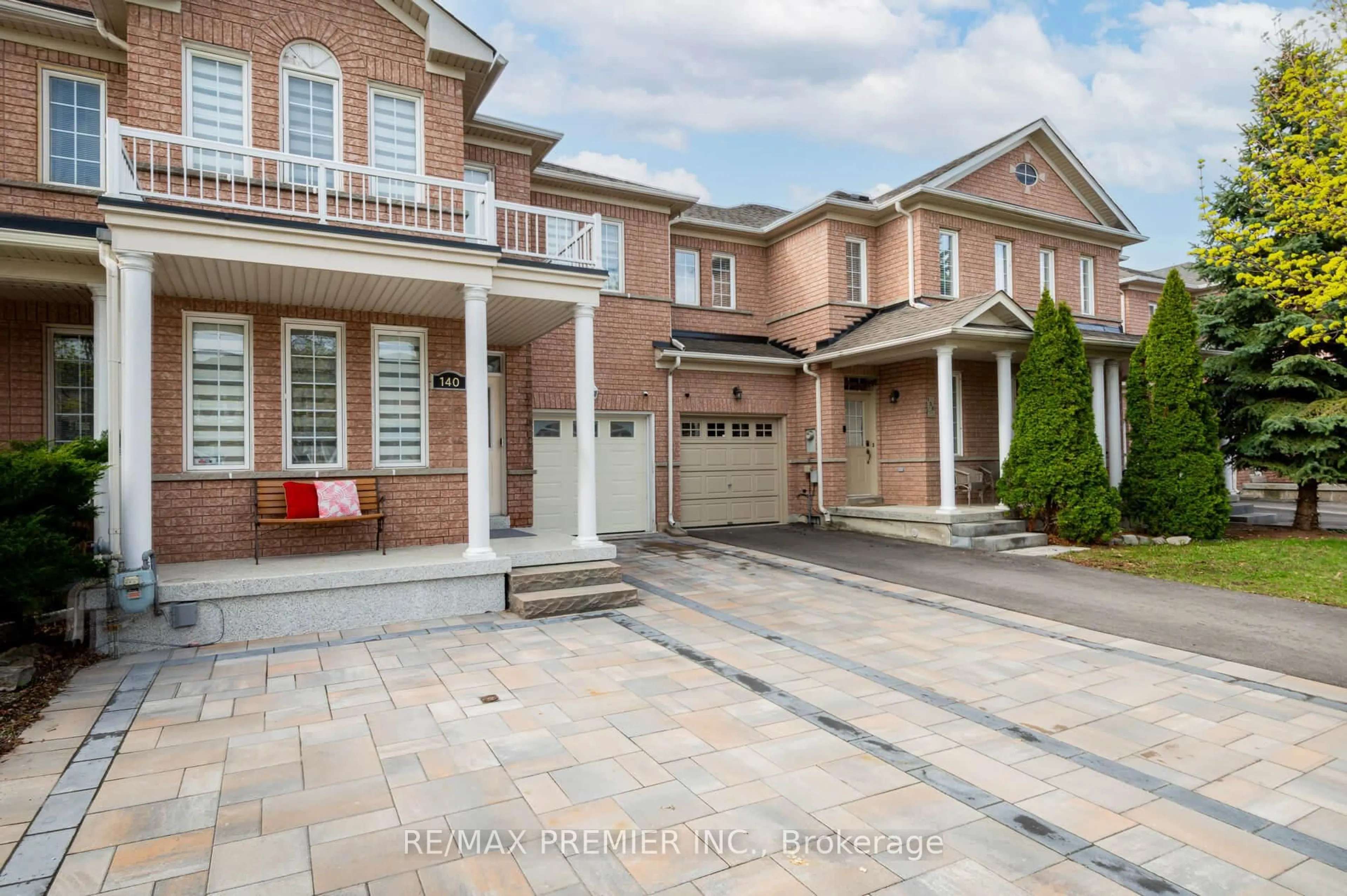 Home with brick exterior material, street for 140 Dolce Cres, Vaughan Ontario L4H 3C7