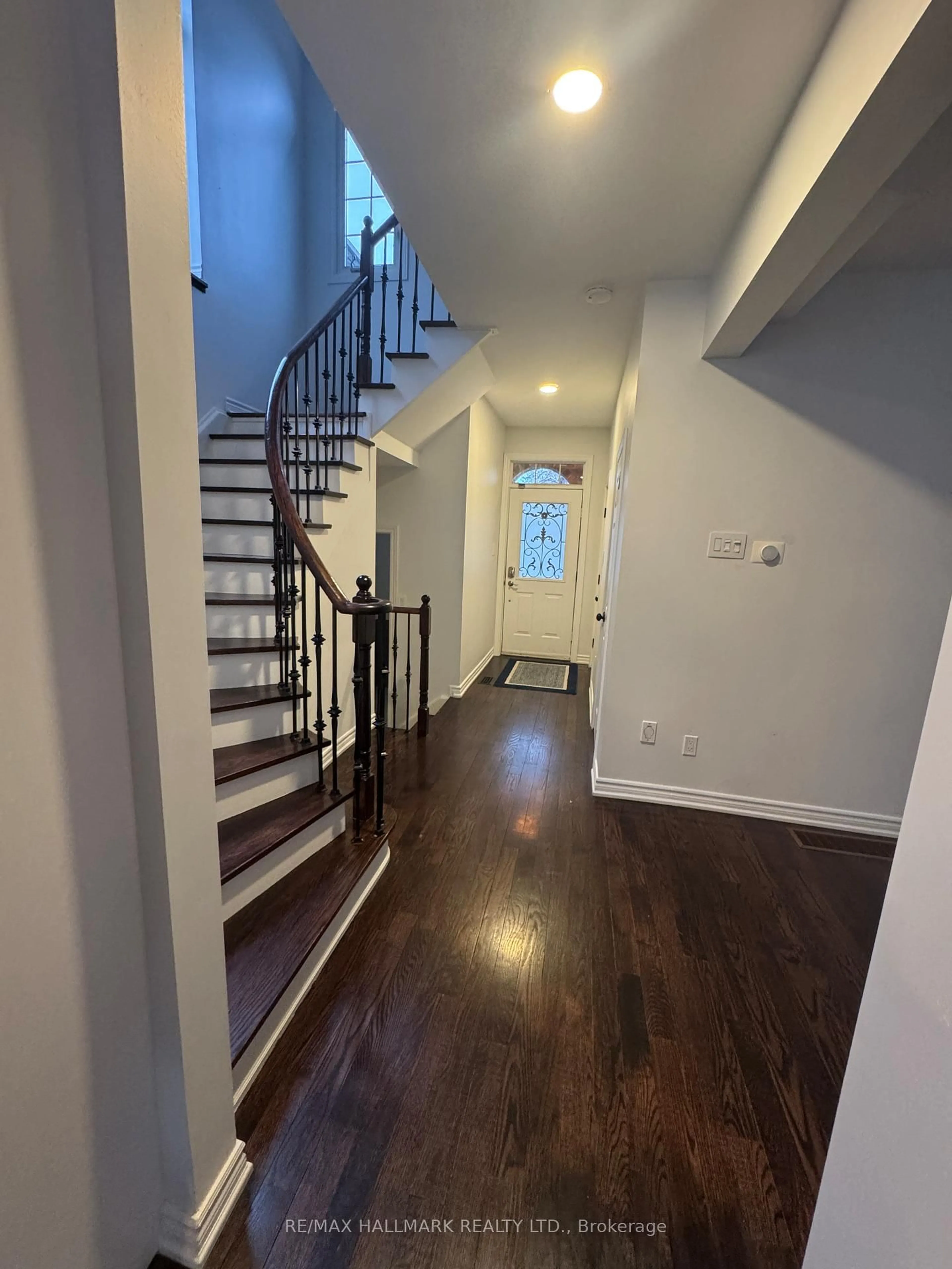 Unknown for 34 Willow Tree St, Vaughan Ontario L6A 2S2