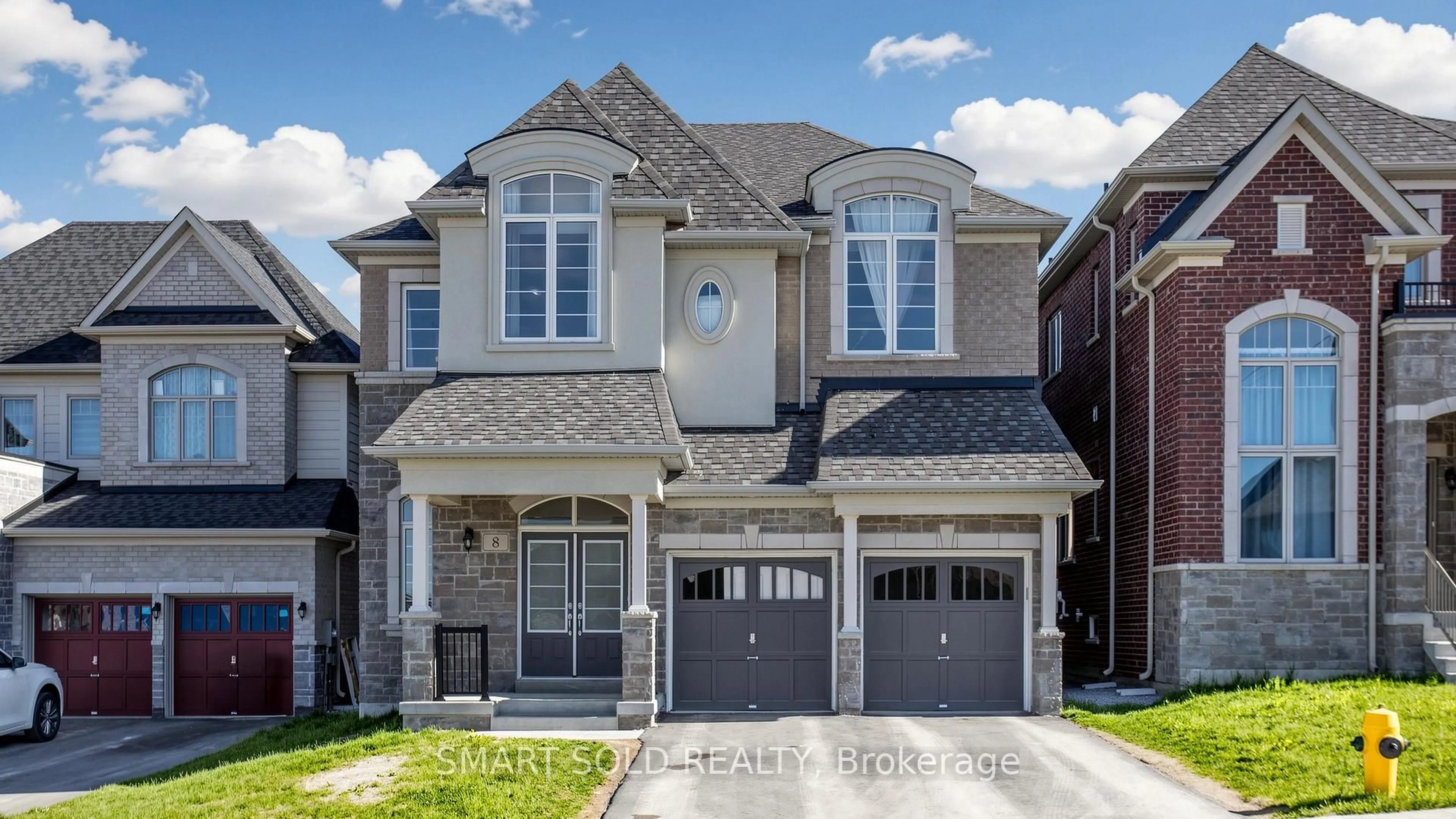 Home with brick exterior material, street for 8 Slater Crt, East Gwillimbury Ontario L9N 0P8
