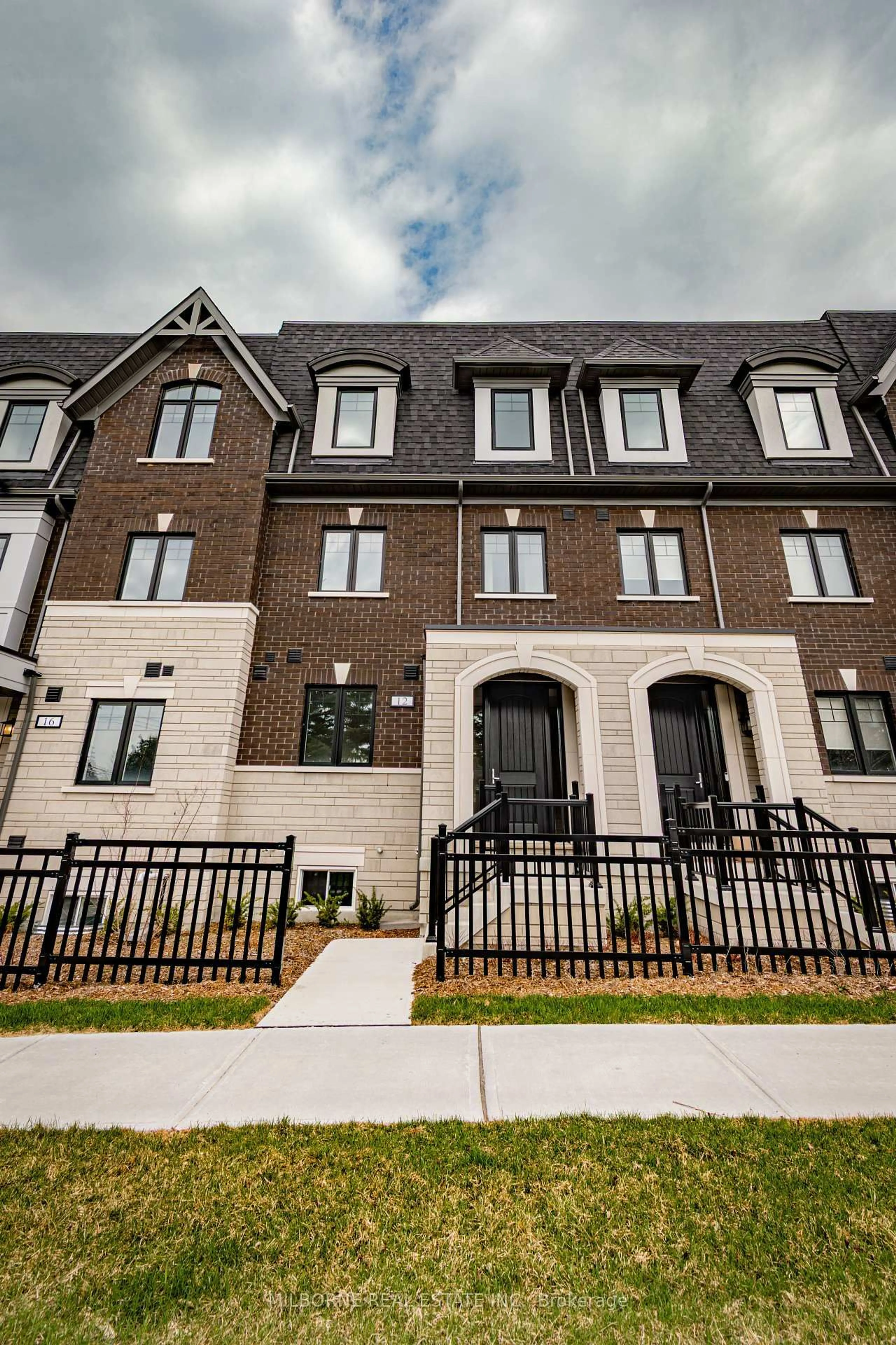 Home with brick exterior material, street for 12 Fred Beaton Pl, King Ontario L7B 1G2