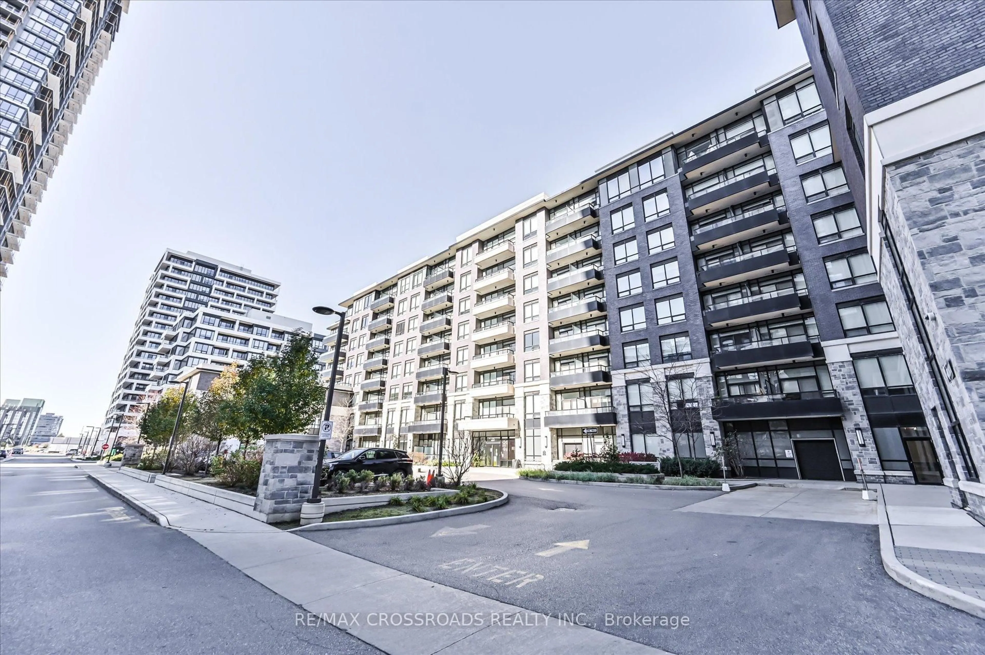 A pic from outside/outdoor area/front of a property/back of a property/a pic from drone, street for 25 Water Walk Dr #308, Markham Ontario L6G 0G3