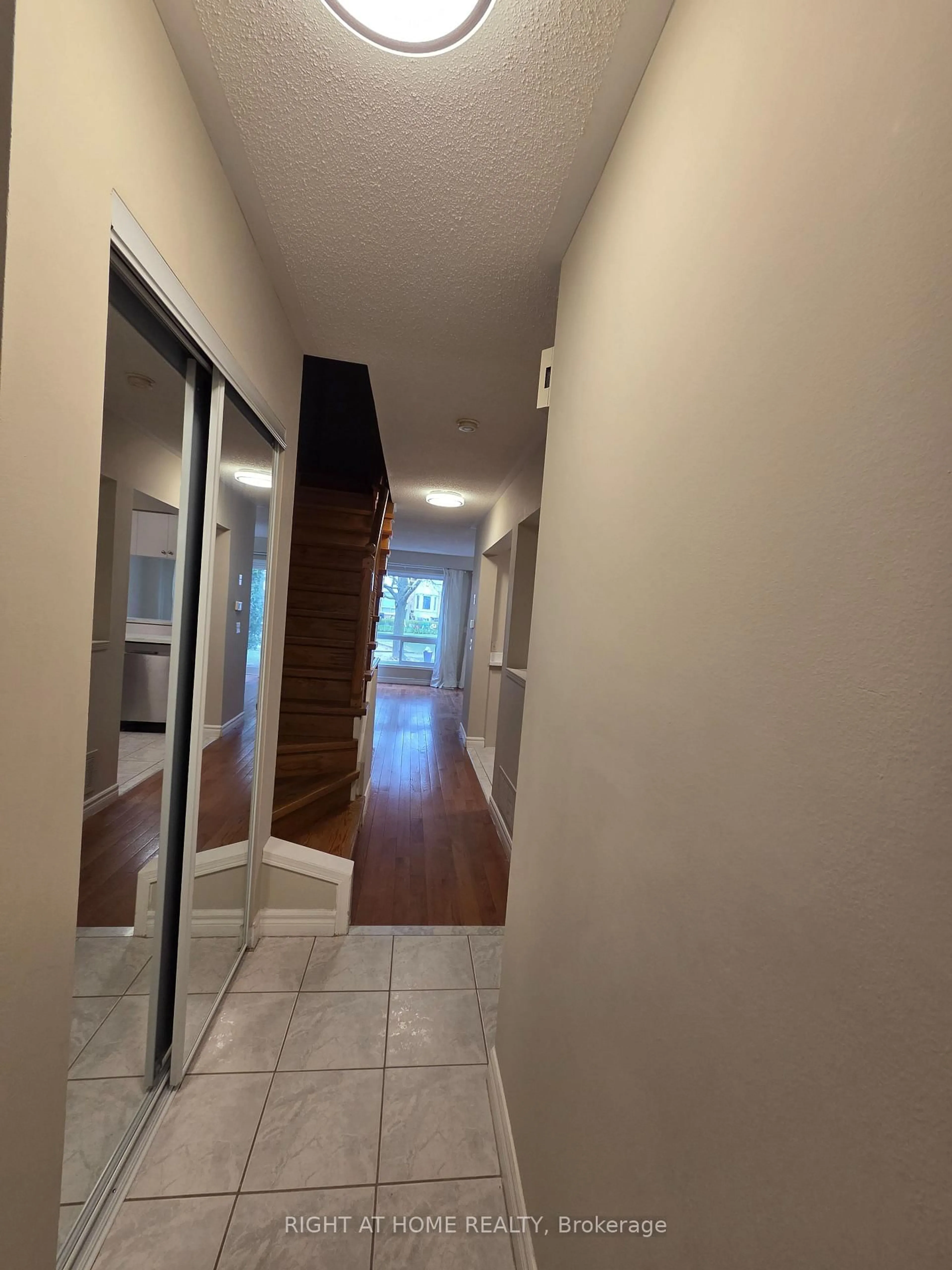 Unknown for 81 Northern Heights Dr, Richmond Hill Ontario L4B 4C9