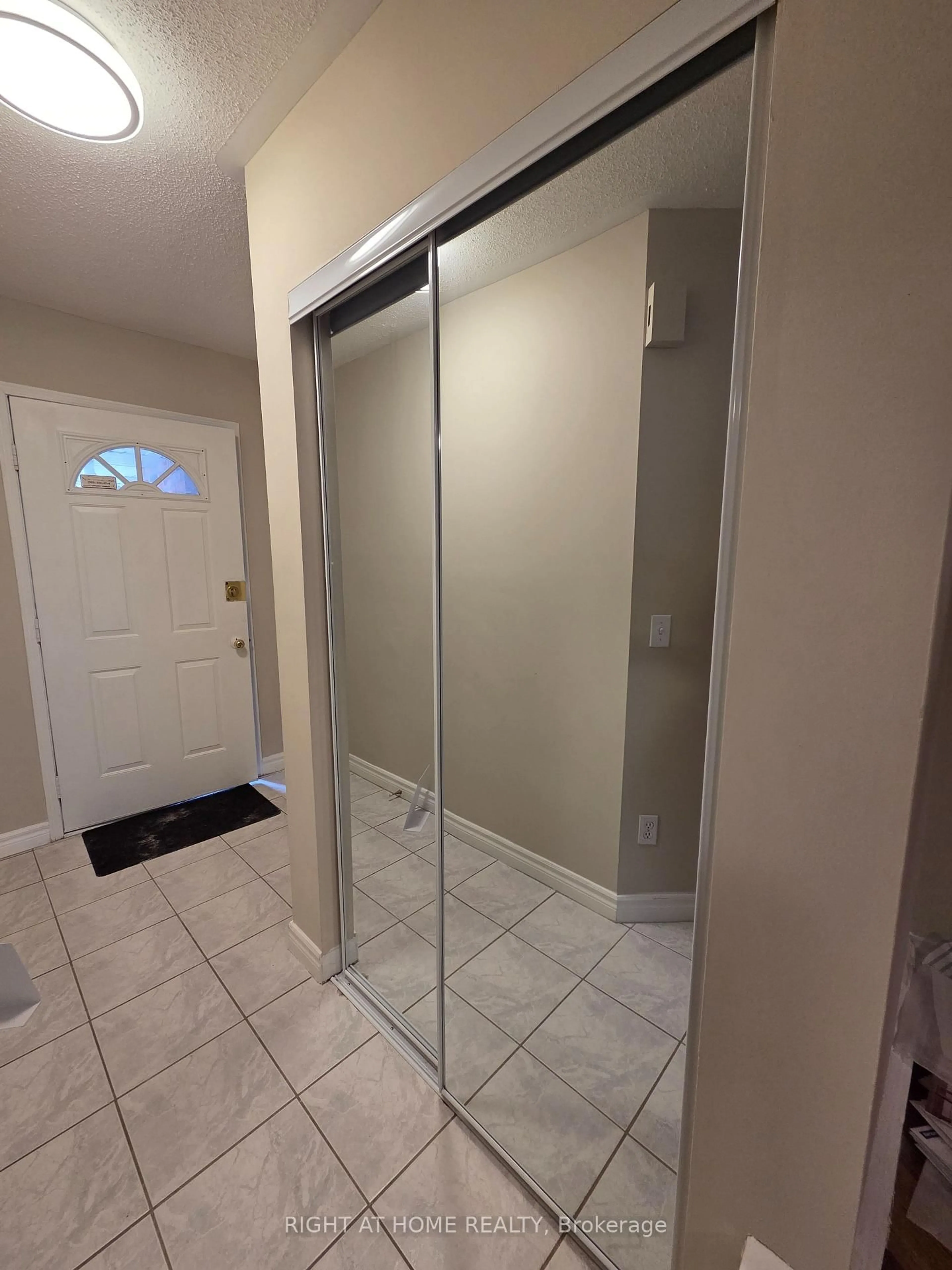 Unknown for 81 Northern Heights Dr, Richmond Hill Ontario L4B 4C9