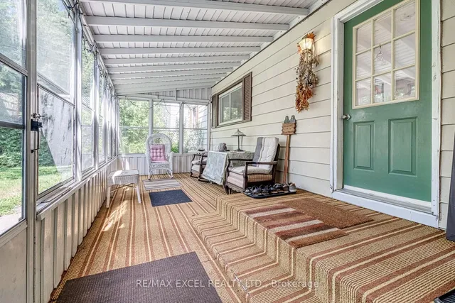 124 Moore's Beach Rd, Georgina 3