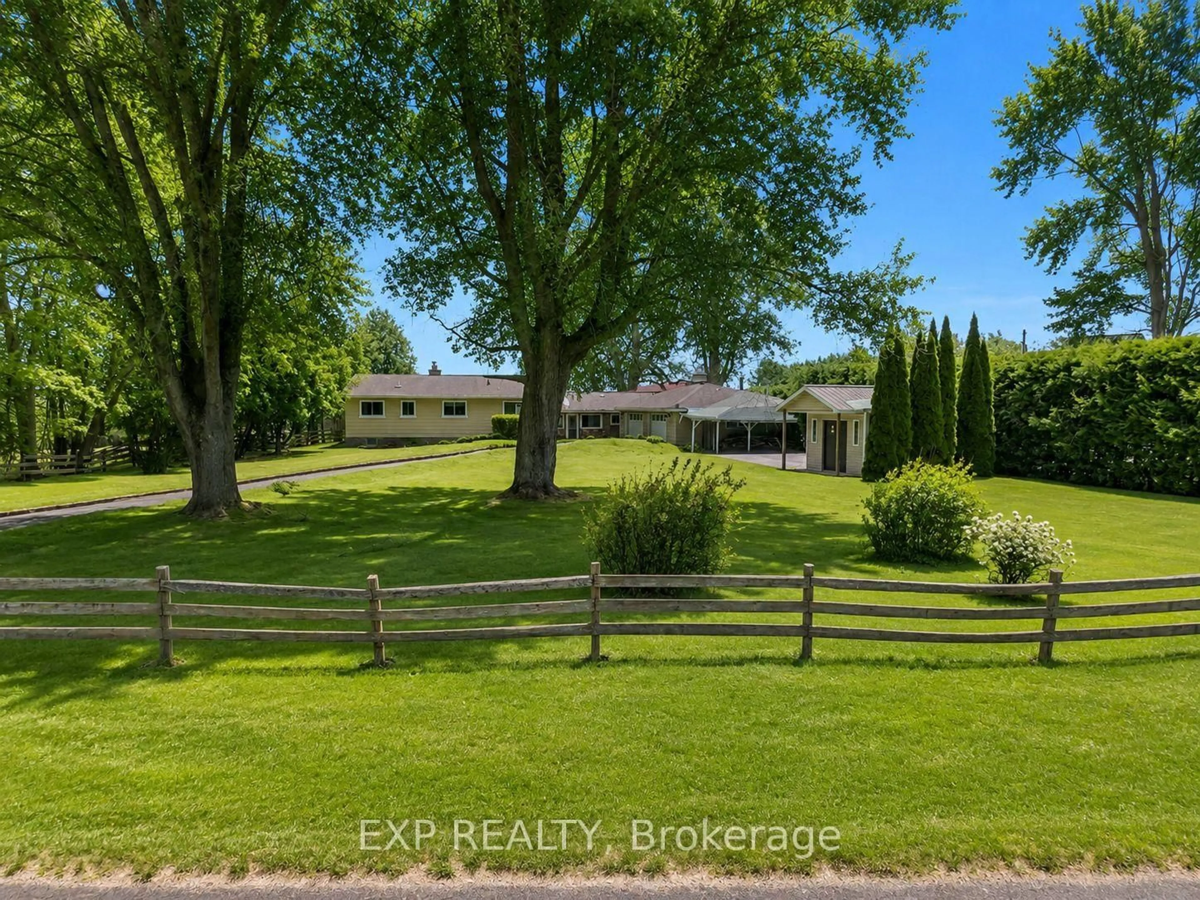 A pic from outside/outdoor area/front of a property/back of a property/a pic from drone, water/lake/river/ocean view for 561 Duclos Point Rd, Georgina Ontario L0E 1N0