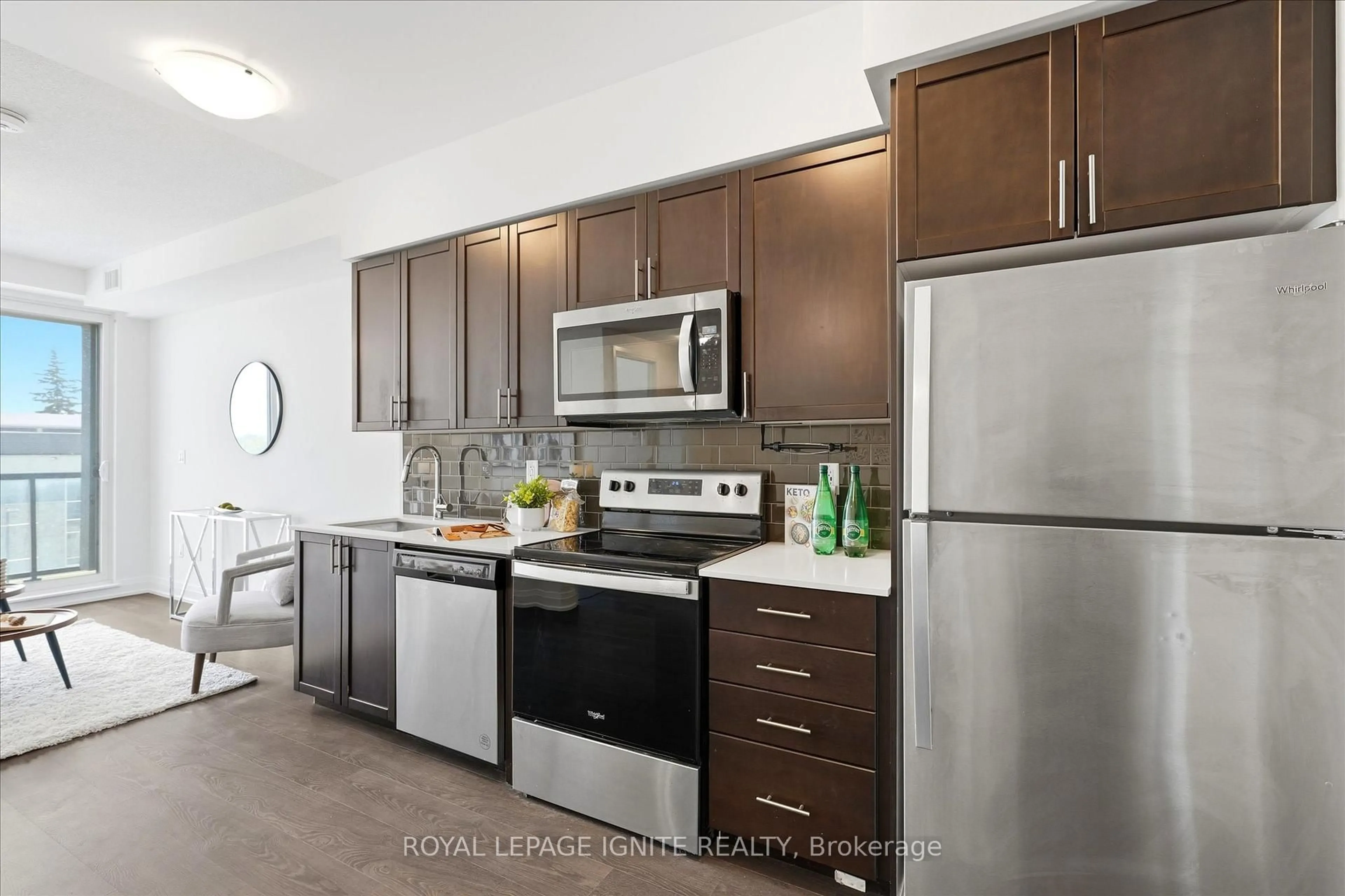 Standard kitchen, ceramic/tile floor for 9700 Ninth Line Rd #515, Markham Ontario L6B 1R7