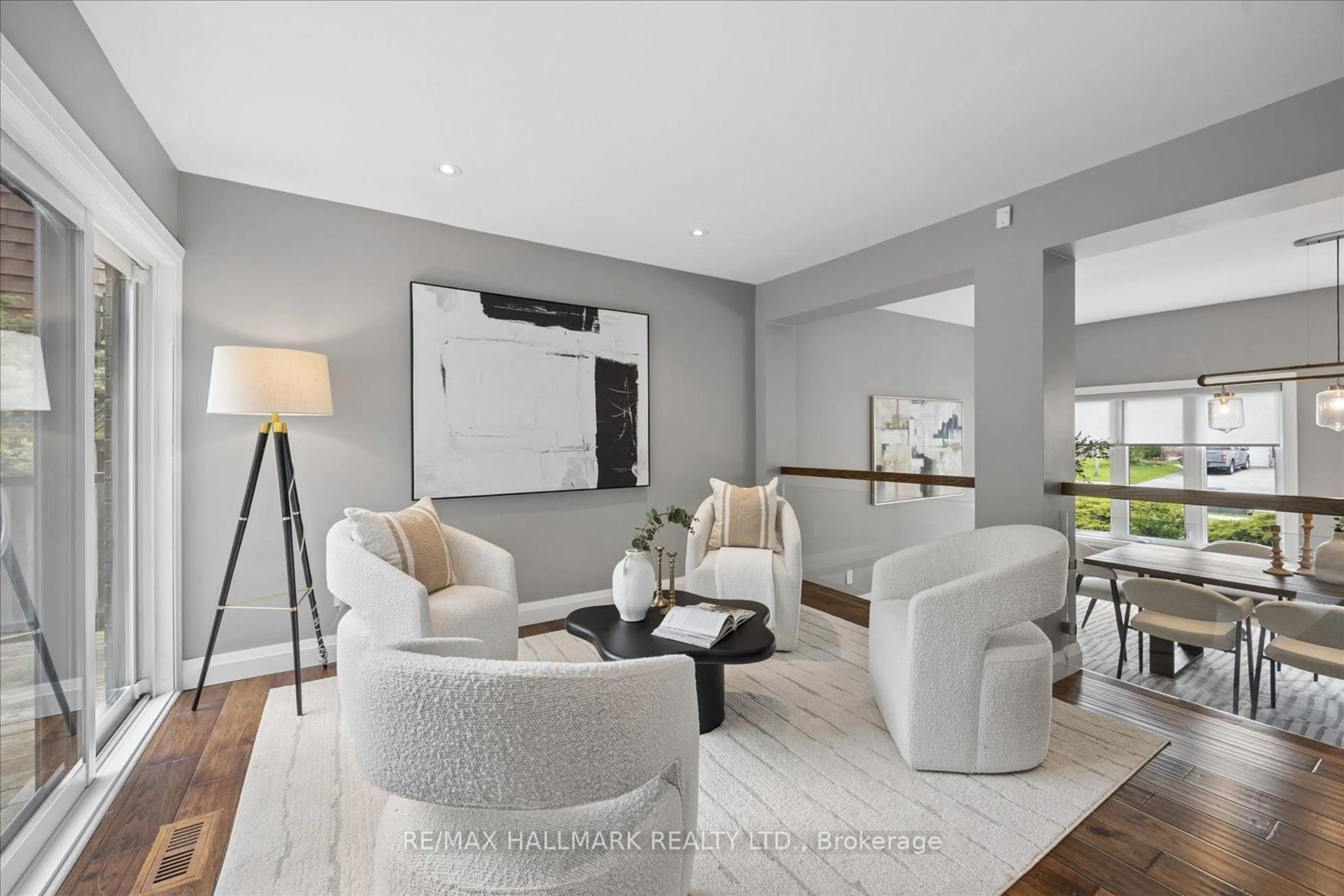 Living room with furniture, unknown for 28 Reesorville Rd, Markham Ontario L3P 3L2
