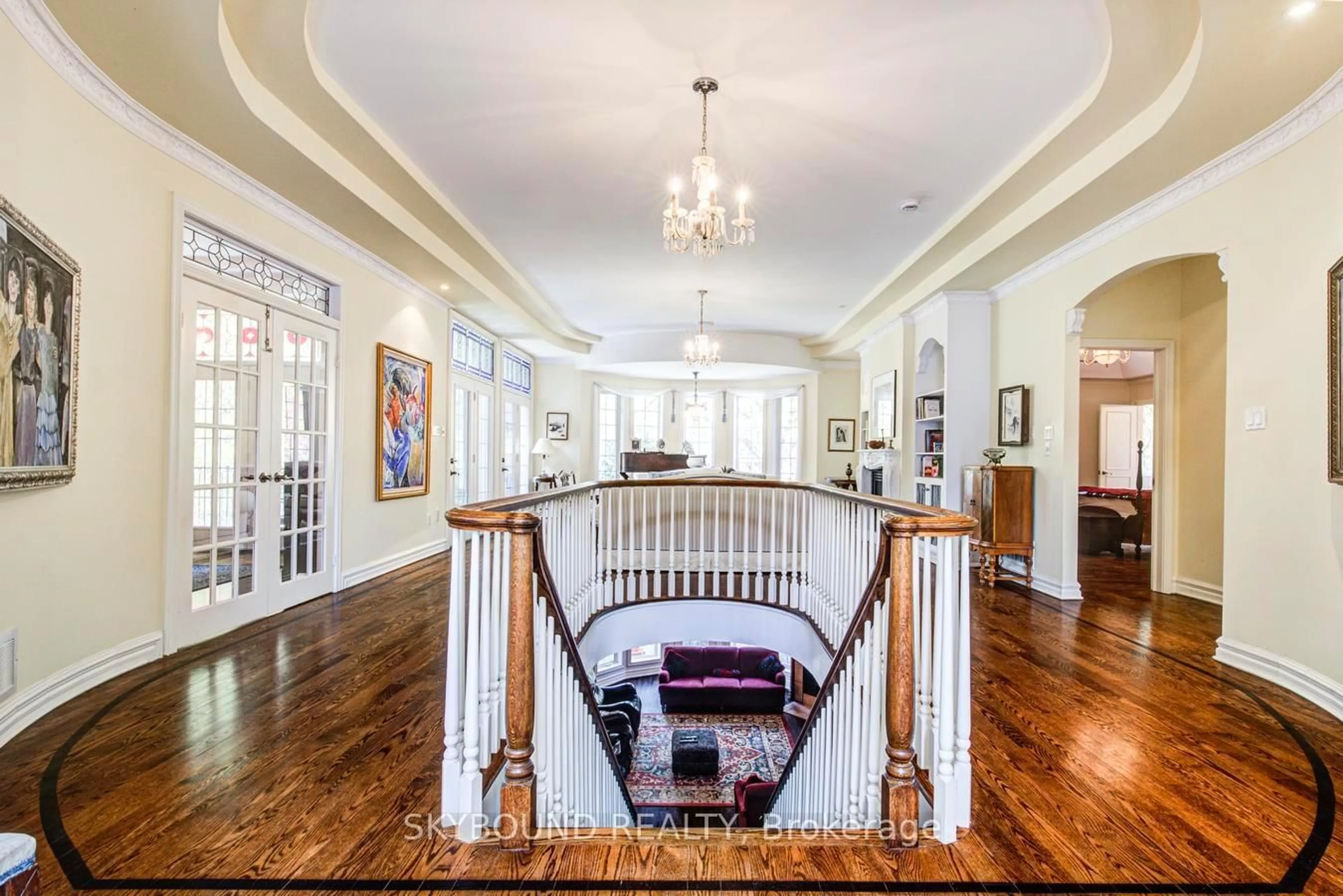 Indoor foyer for 58 Kirk Dr, Markham Ontario L3T 3L1