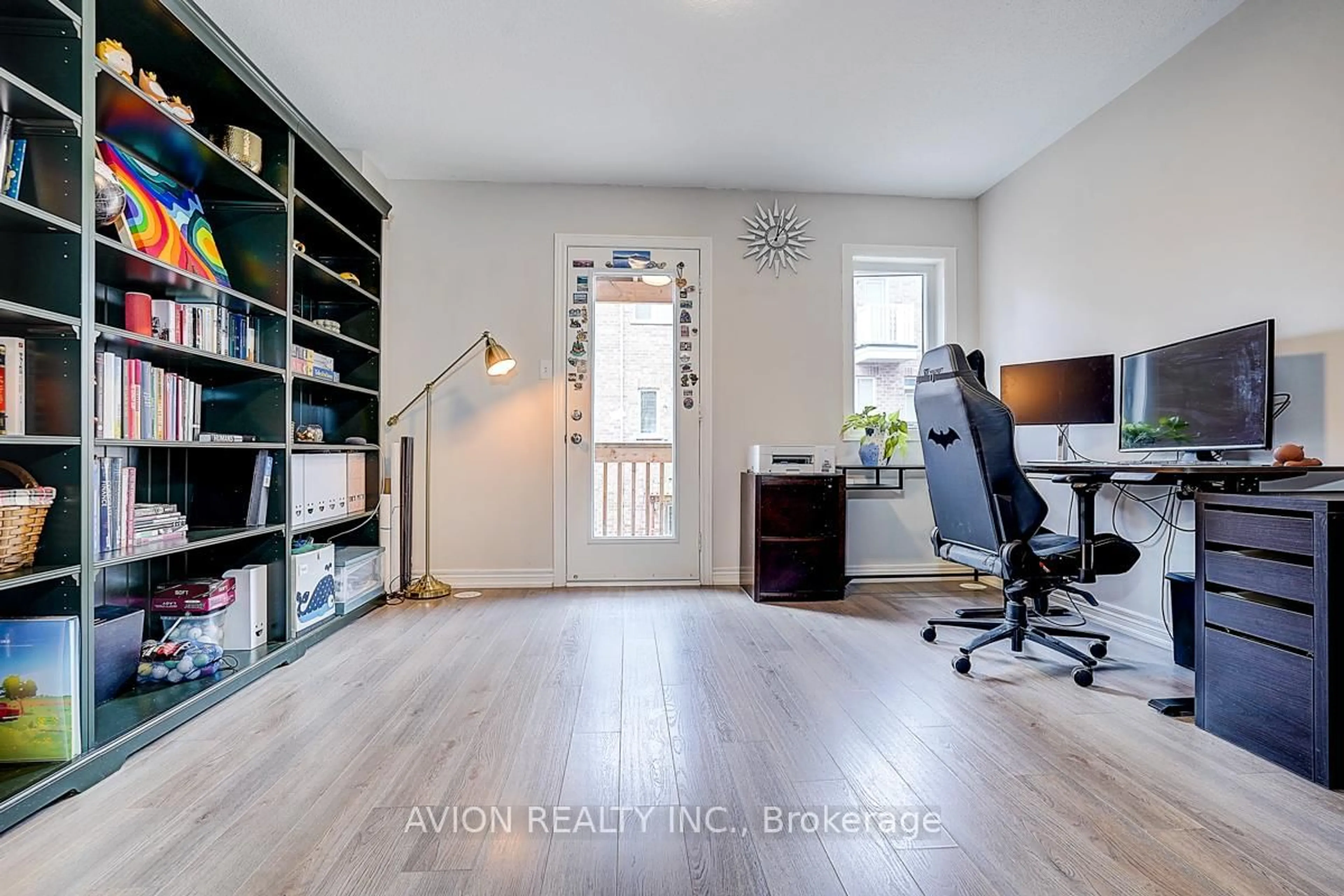 Indoor entryway for 24 Fanny Grove Way, Markham Ontario L6E 0T6